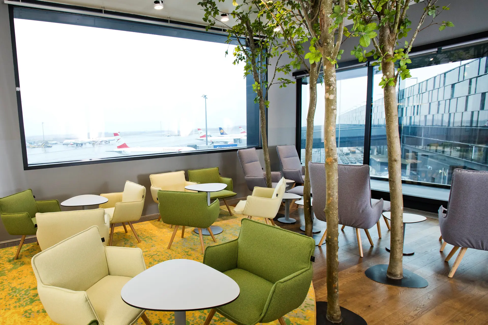 Airline review Airport experience - Austrian Airlines - 3