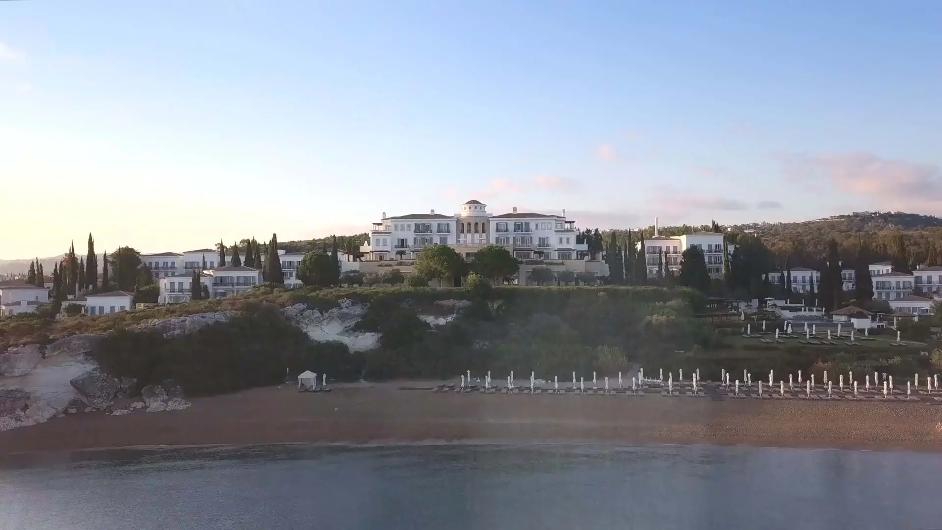 Hotel review Location' - Anassa Hotel - 4