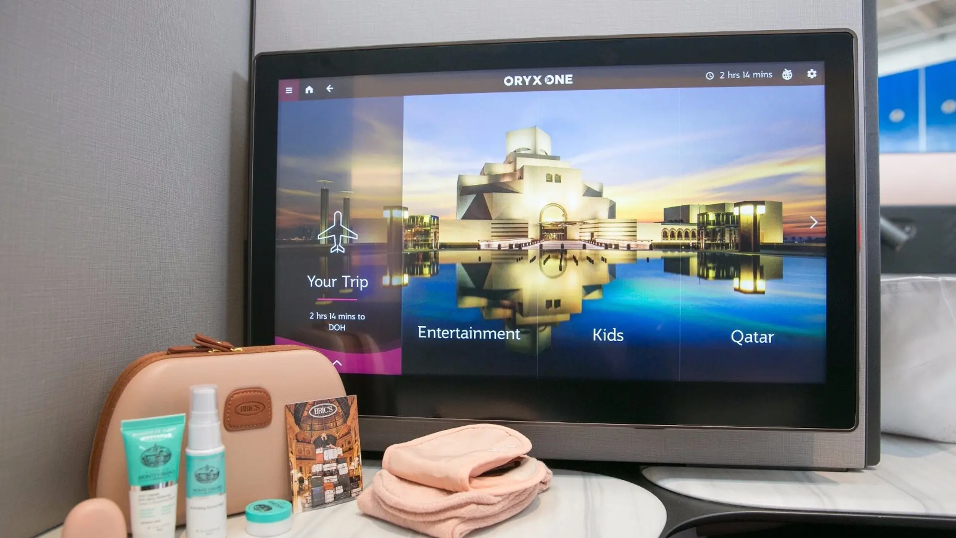 Airline review Entertainment - Qatar Airways - 7