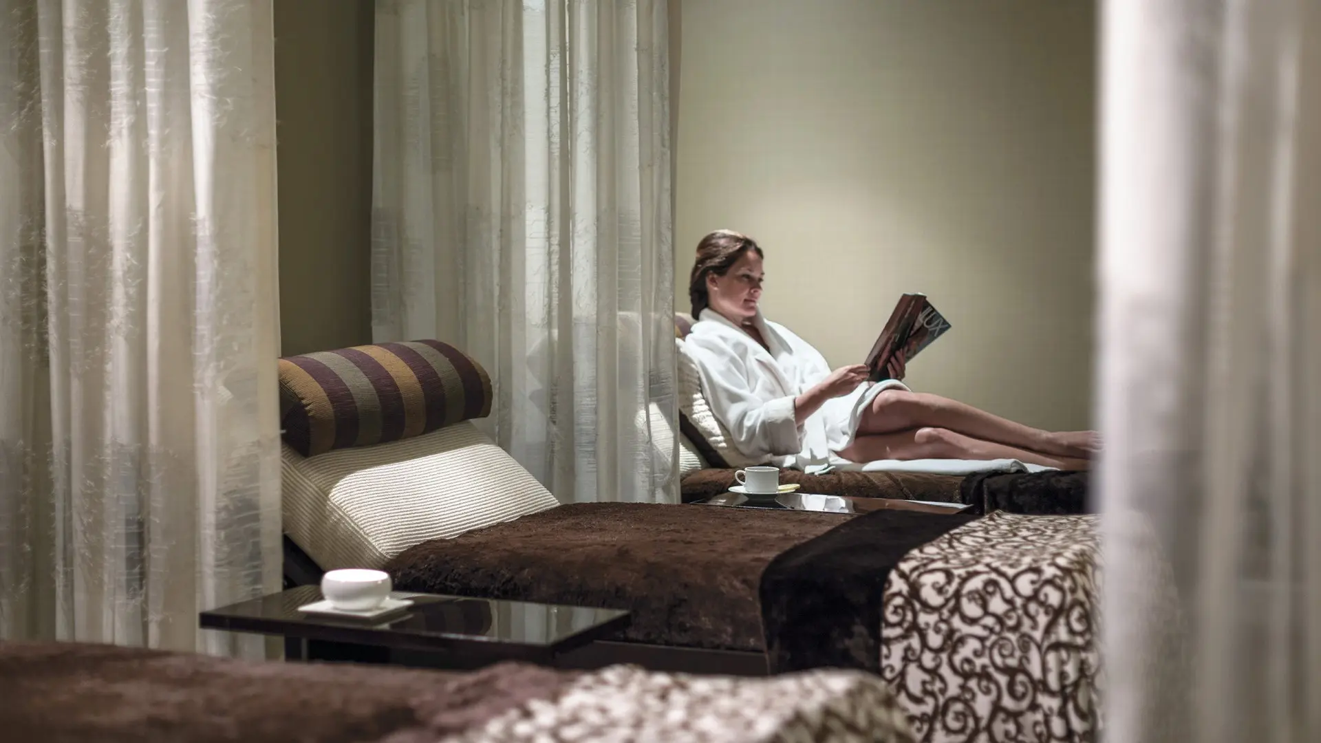 Hotel review Service & Facilities' - Beverly Wilshire, A Four Seasons Hotel - 3