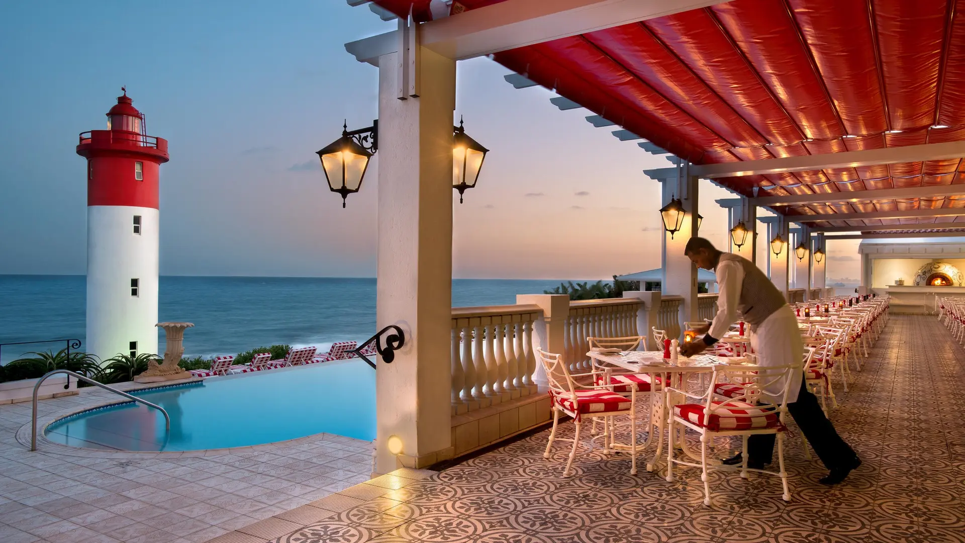 Hotel review Restaurants & Bars' - The Oyster Box - 2