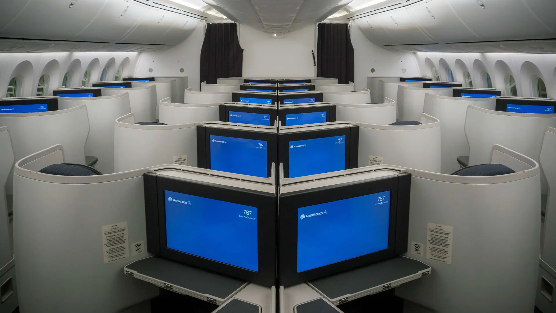 Airline review Entertainment - Aeromexico - 1