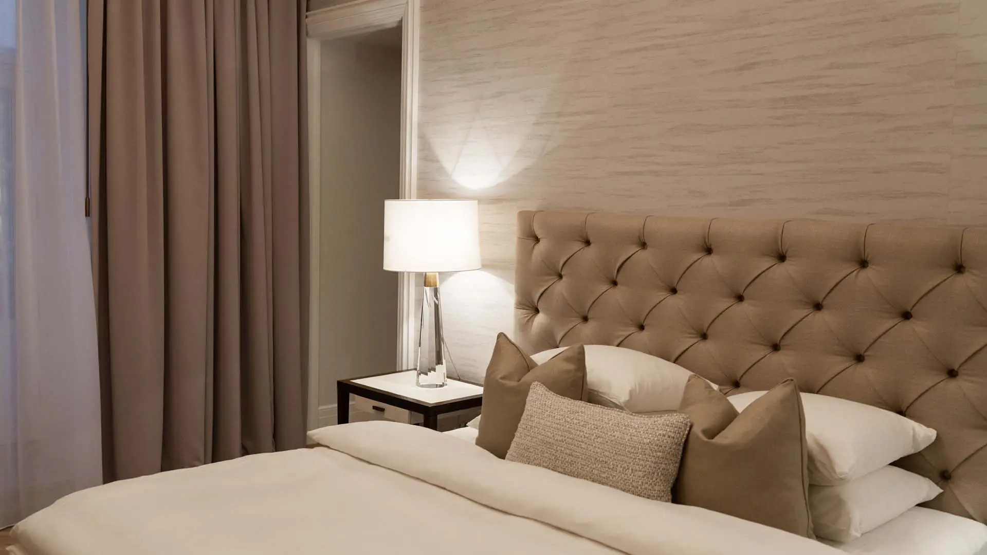 Hotel review Accommodation' - Grand Hotel - 9