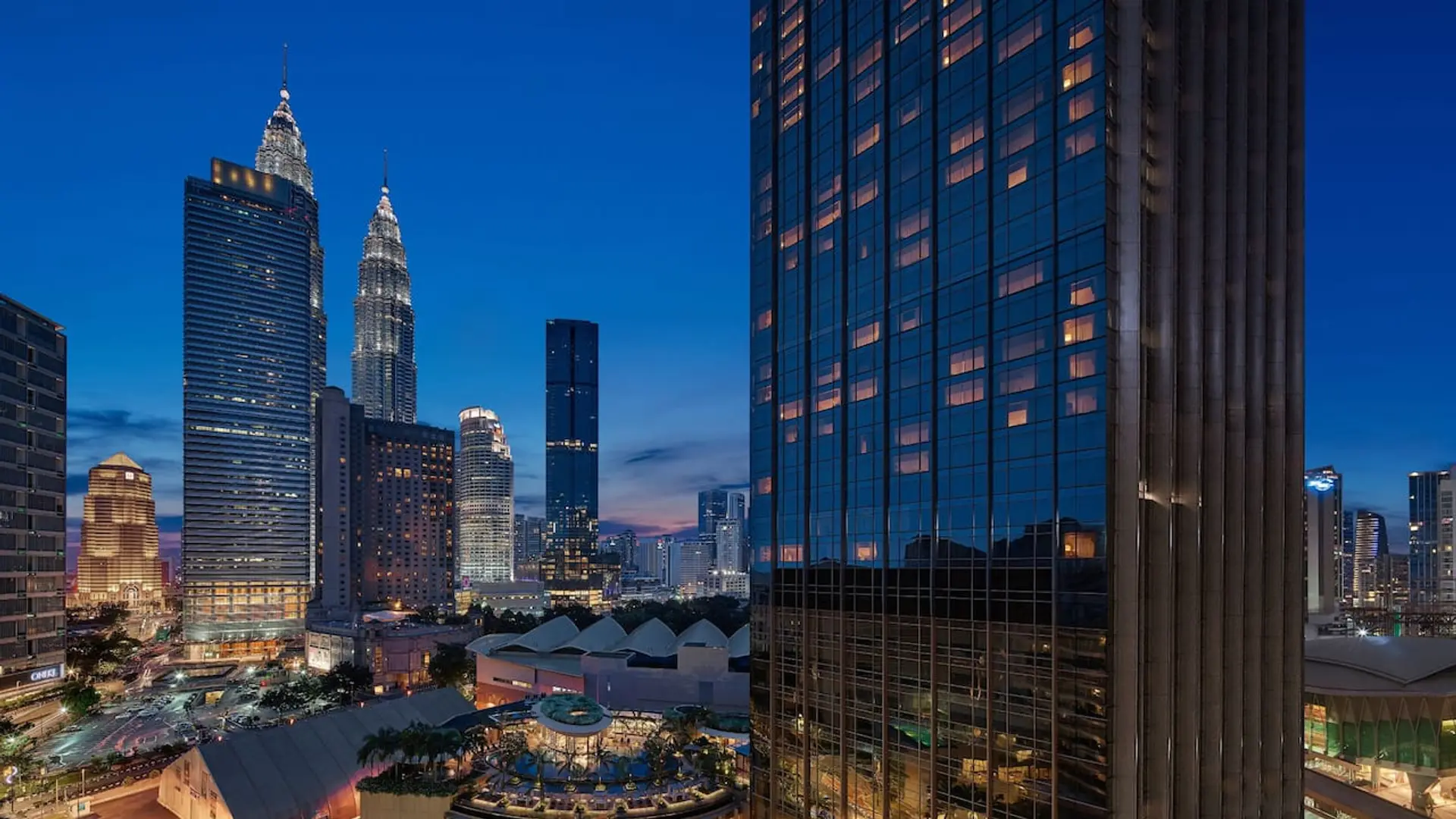Grand Hyatt Kuala Lumpur at night
