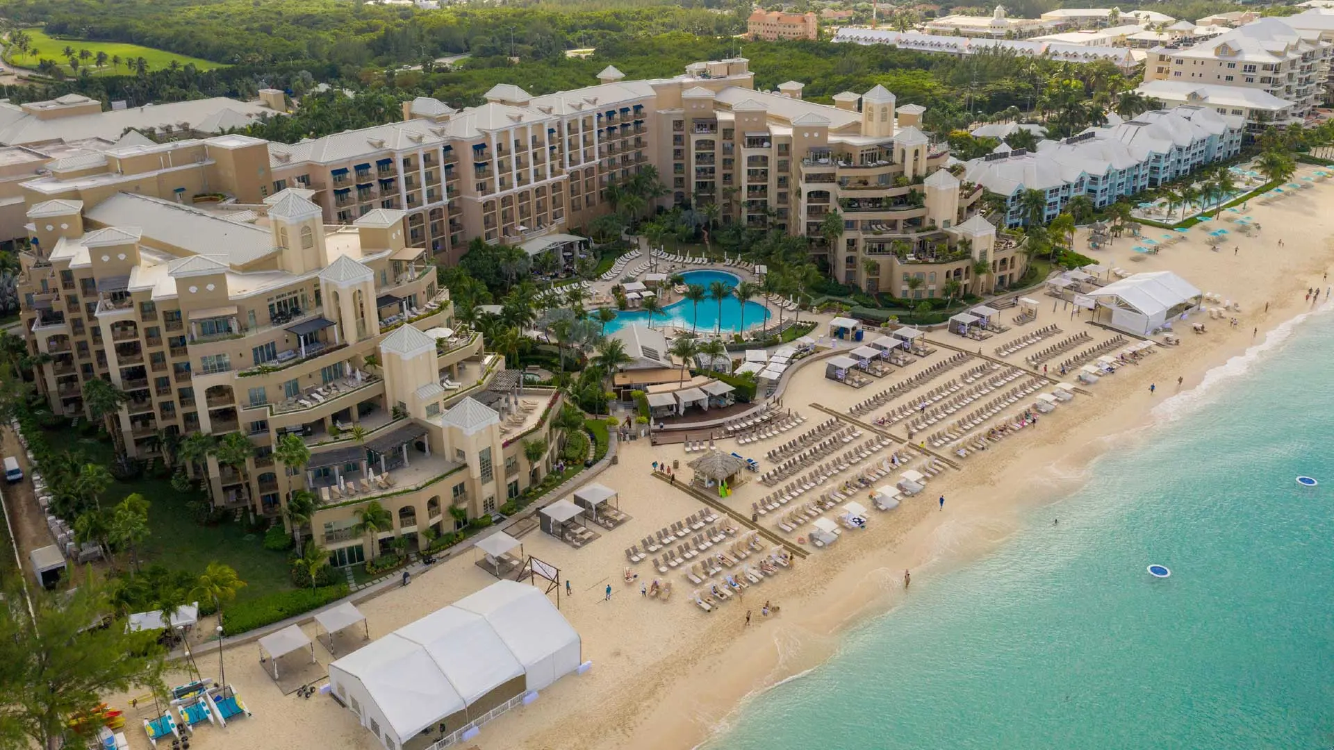 Hotel review Location' - The Ritz-Carlton, Grand Cayman - 0
