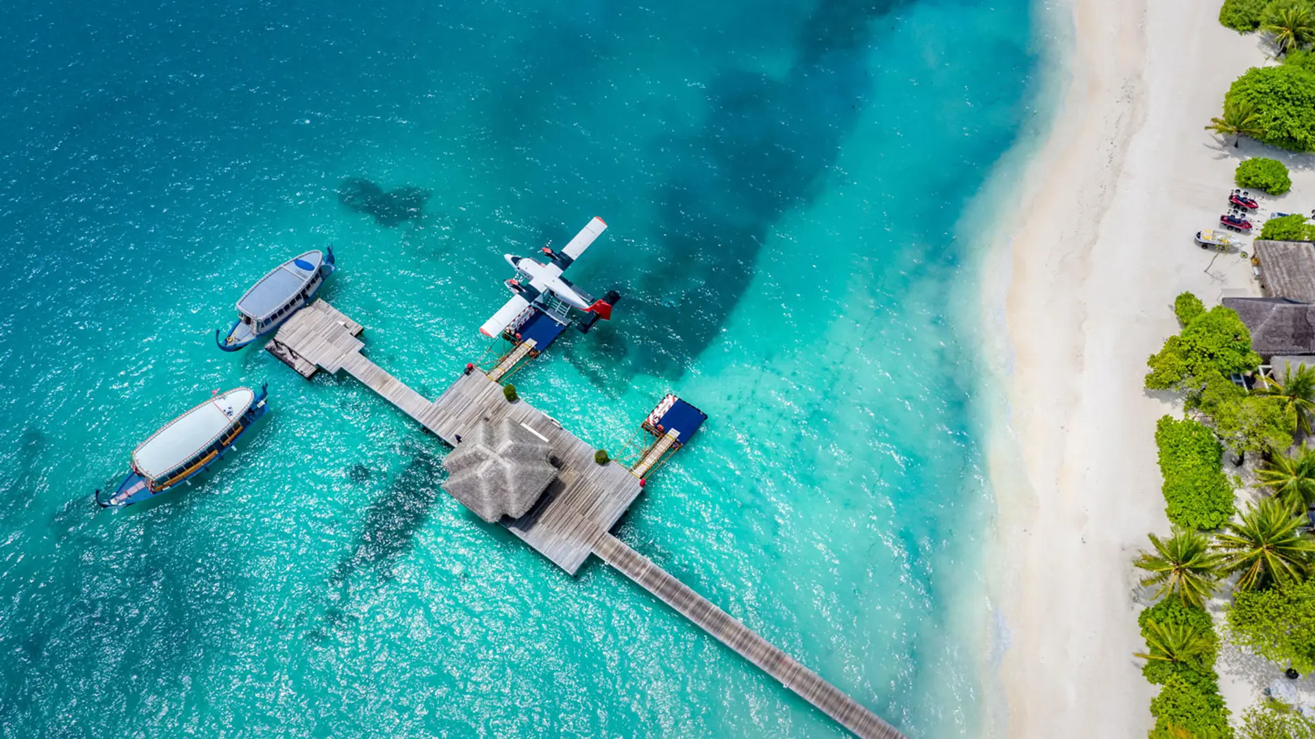 Hotel review Location' - LUX* South Ari Atoll - 2