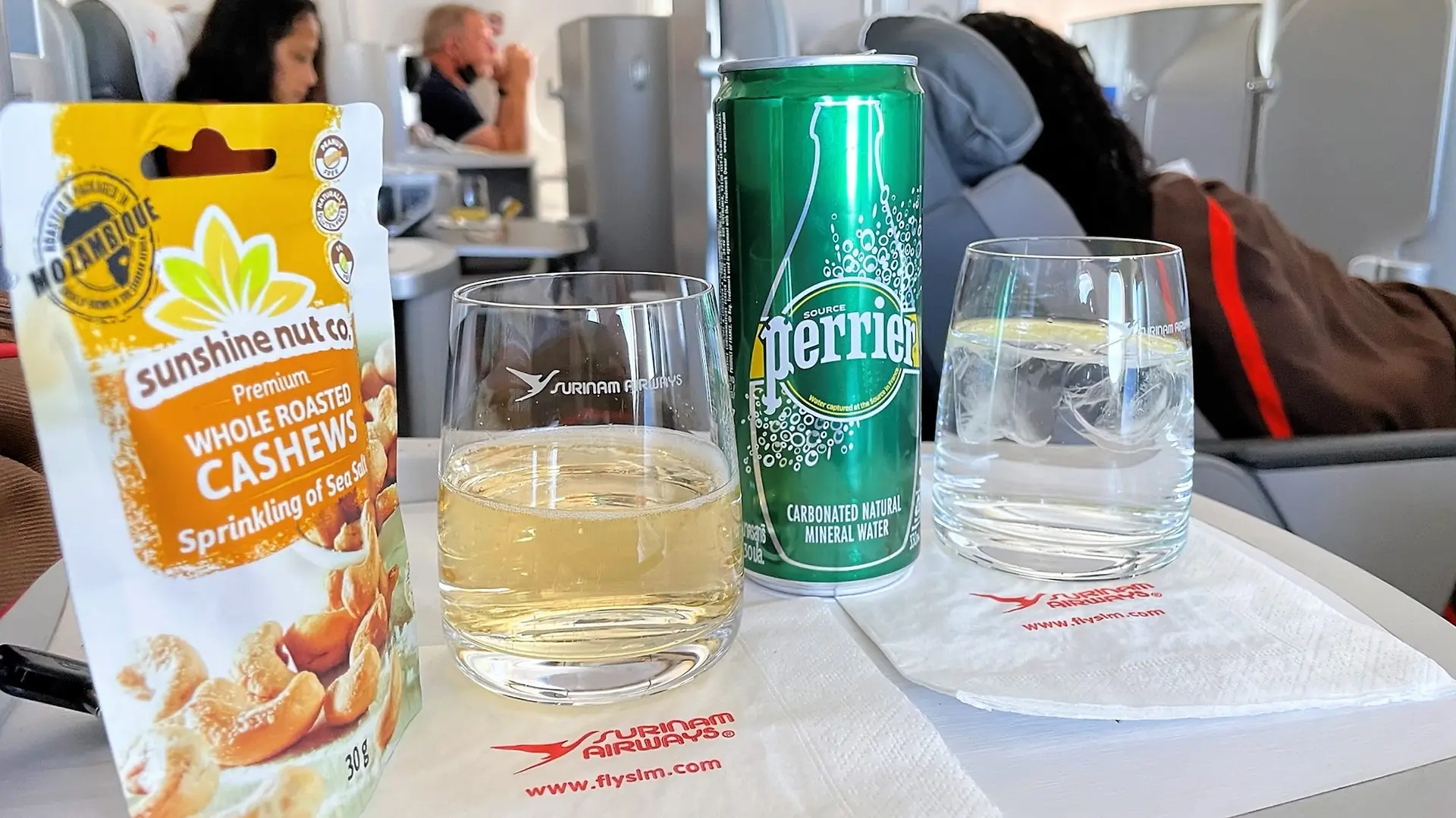 Airline review Beverages - Surinam Airways - 1