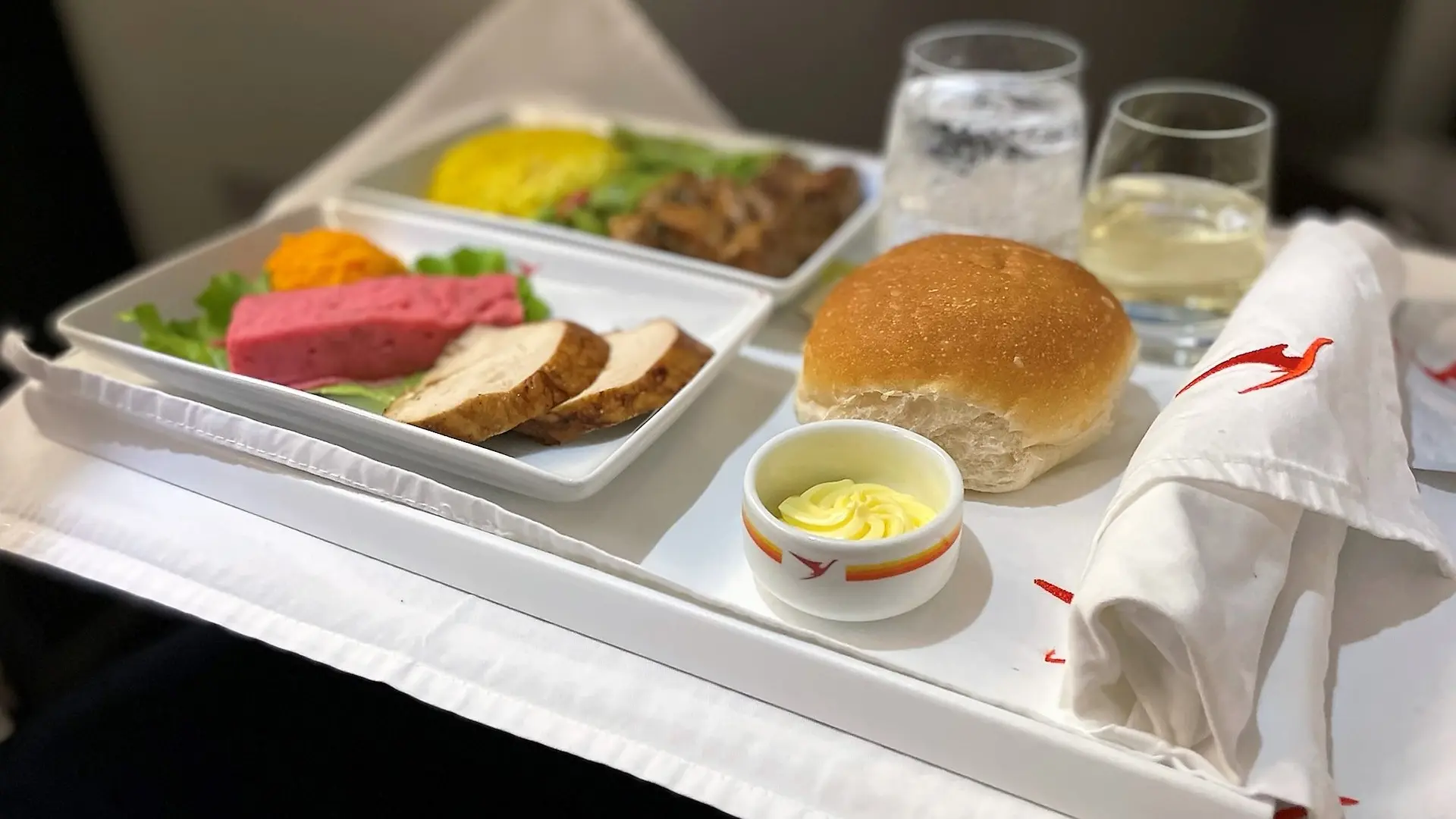Airline review Cuisine - Surinam Airways - 9