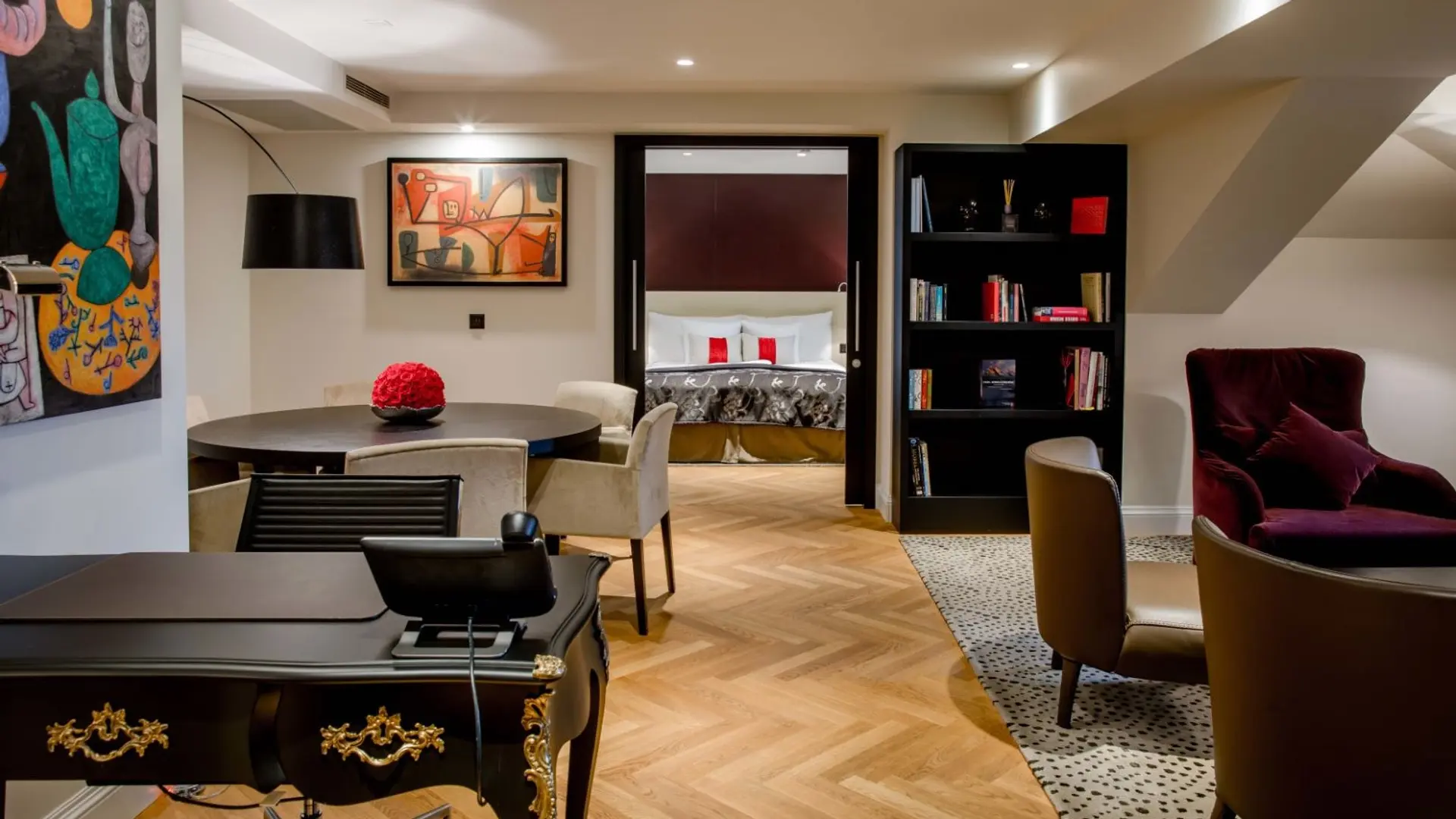 Hotel review Accommodation' - Hotel Schweizerhof Bern & Spa - 12