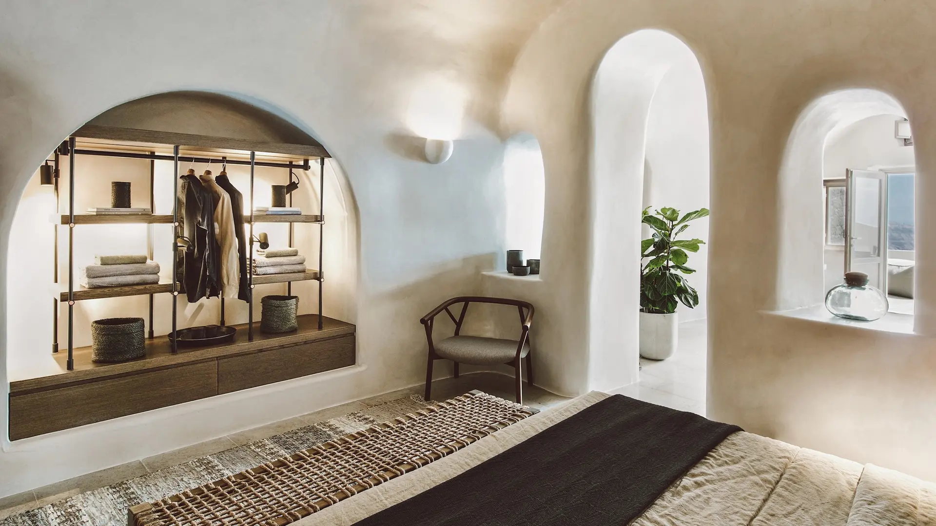 Hotels Toplists - 10 Best Luxury Hotels in Santorini