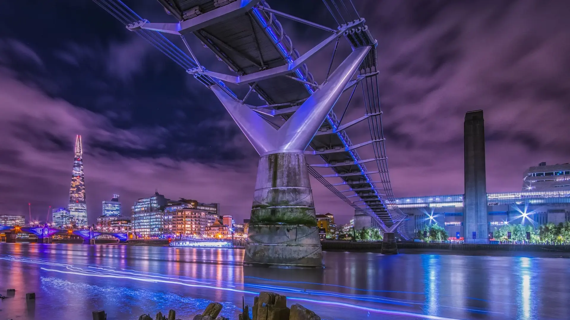 Millennium Bridge
