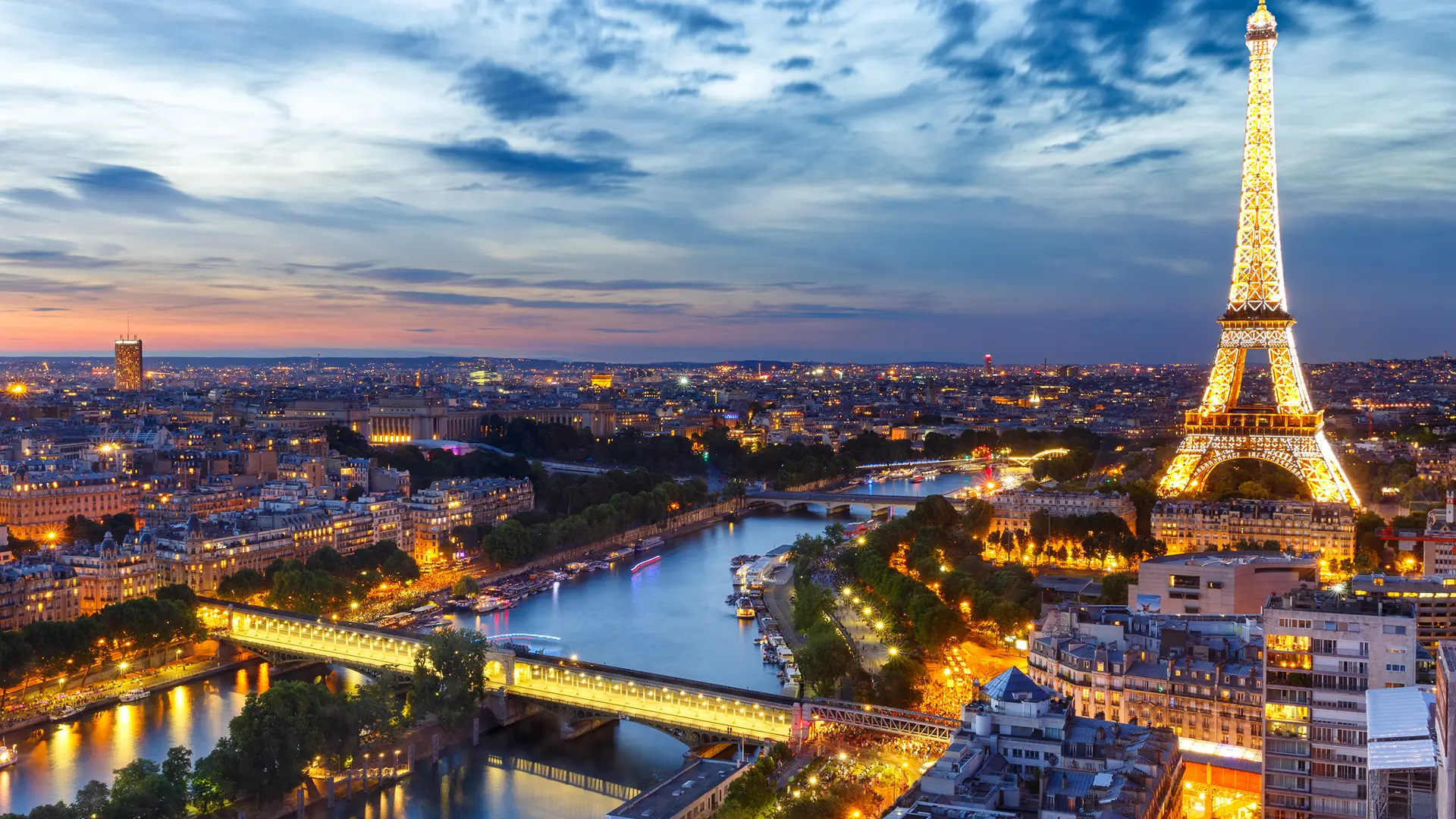 Destinations Toplists - 30 Best Things to See & Do in Paris