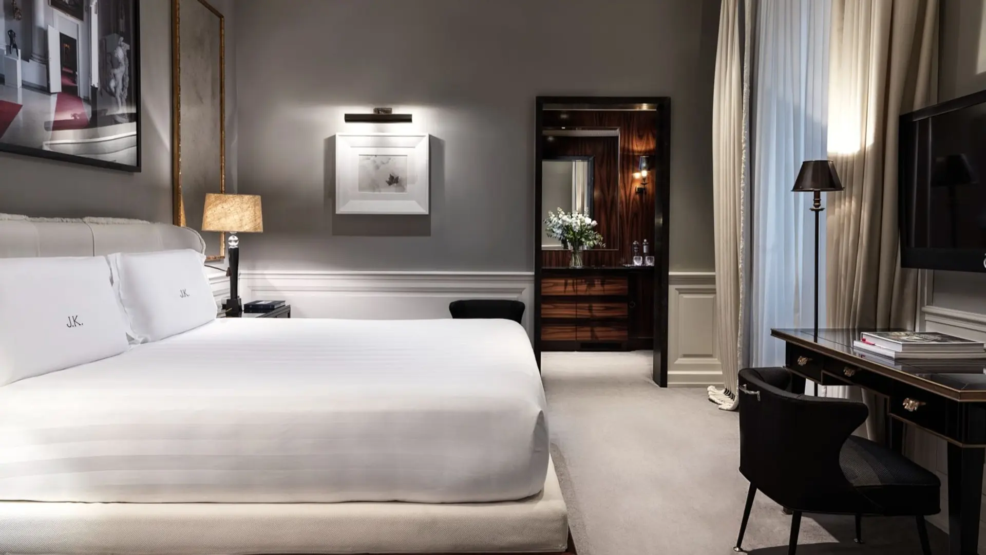 Hotel review Accommodation' - J.K. Place Paris - 3