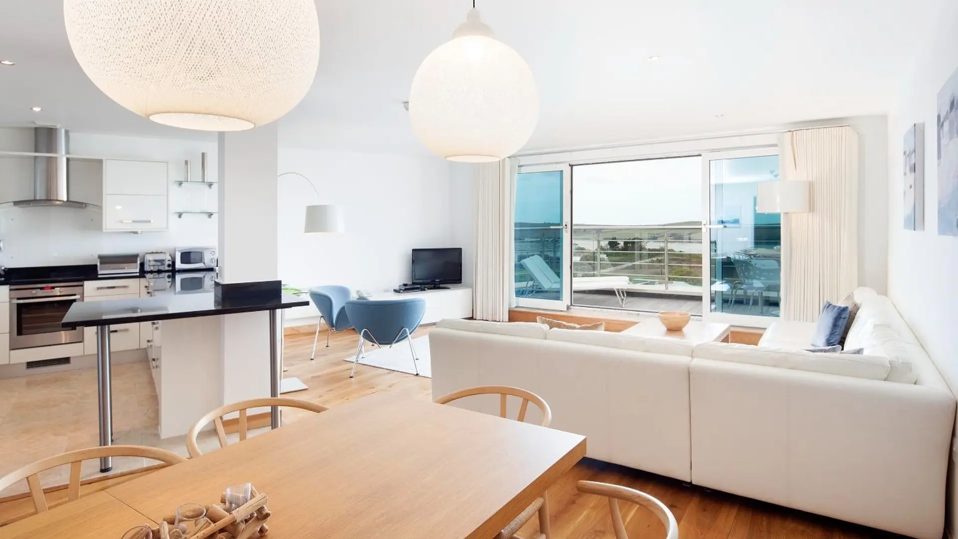 Hotel review Accommodation' - St Moritz Hotel & Cowshed Spa - 6