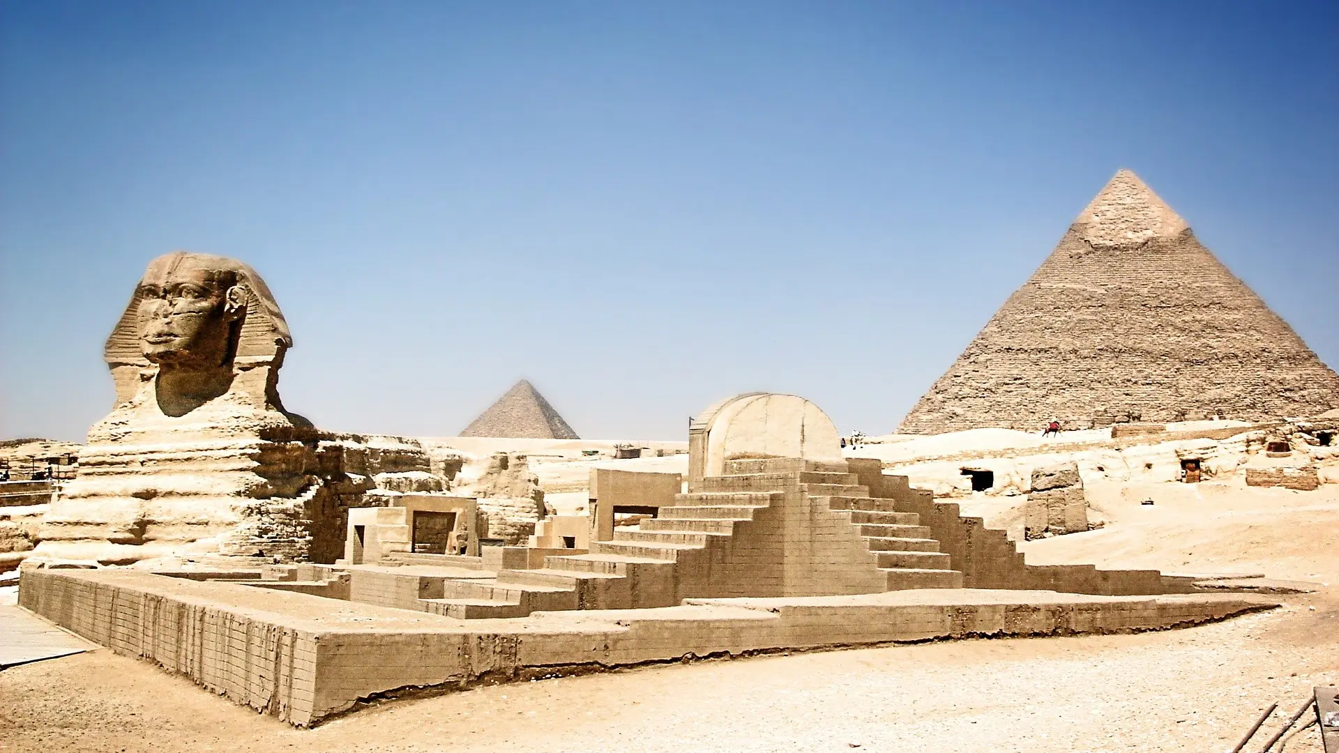 Lifestyle Toplists - 17 Bucket List Destinations - Wonders of the World!