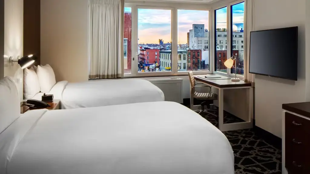 12 Best Hilton Hotels & Resorts in New York City 2024 - BusinessClass.com