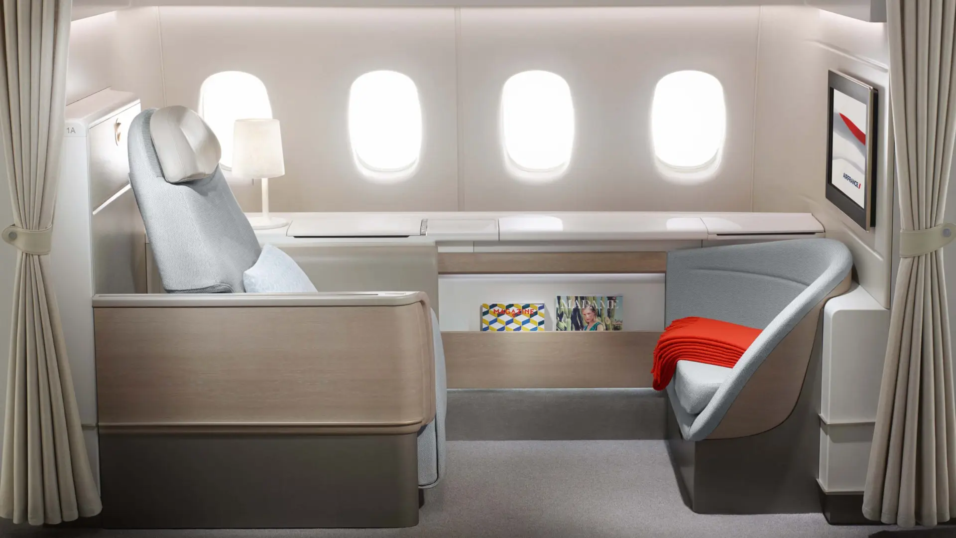 Airline review Cabin & Seat - Air France - 1