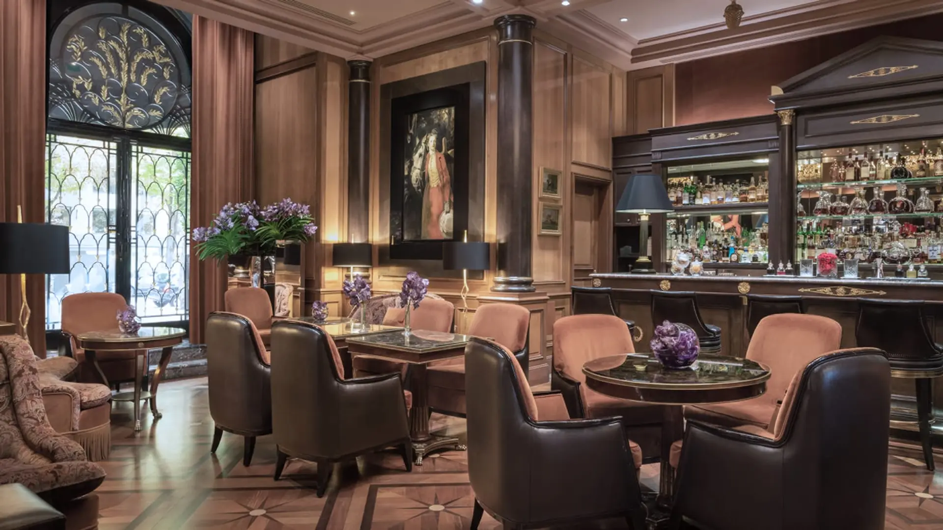 Hotel review Restaurants & Bars' - Four Seasons Hotel George V Paris - 4