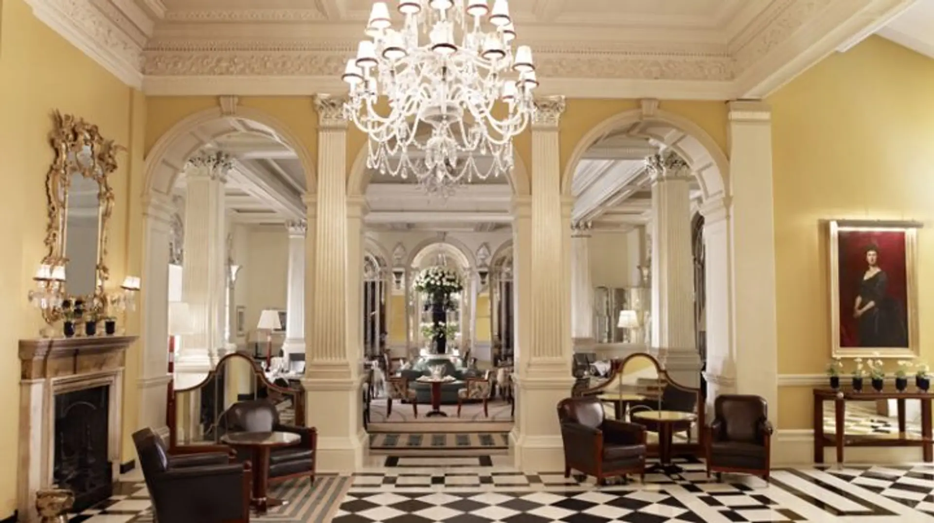 Hotels Toplists - Three historic hotels in London you should consider staying at
