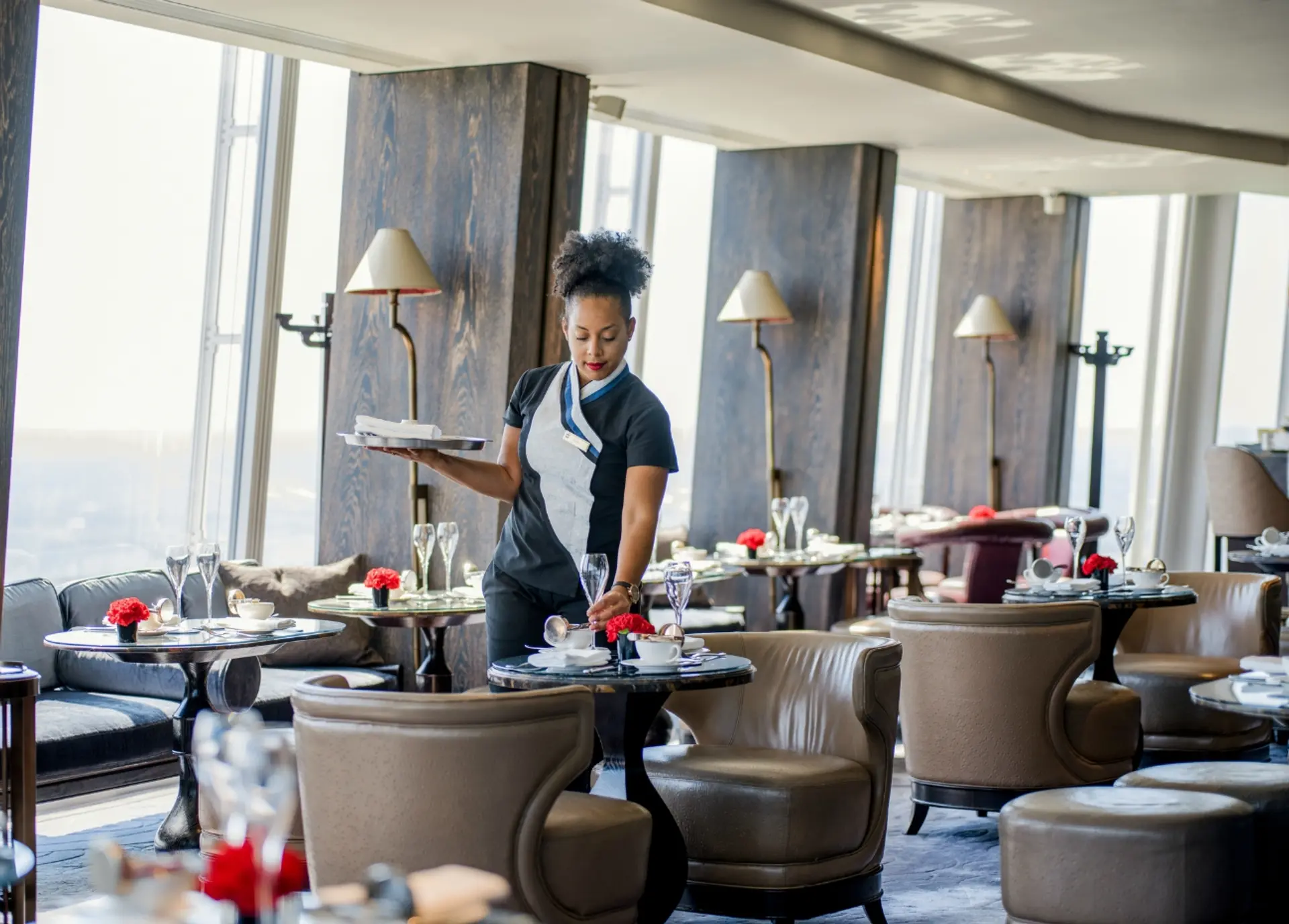 Hotel review Restaurants & Bars' - Shangri-La Hotel at The Shard, London - 1