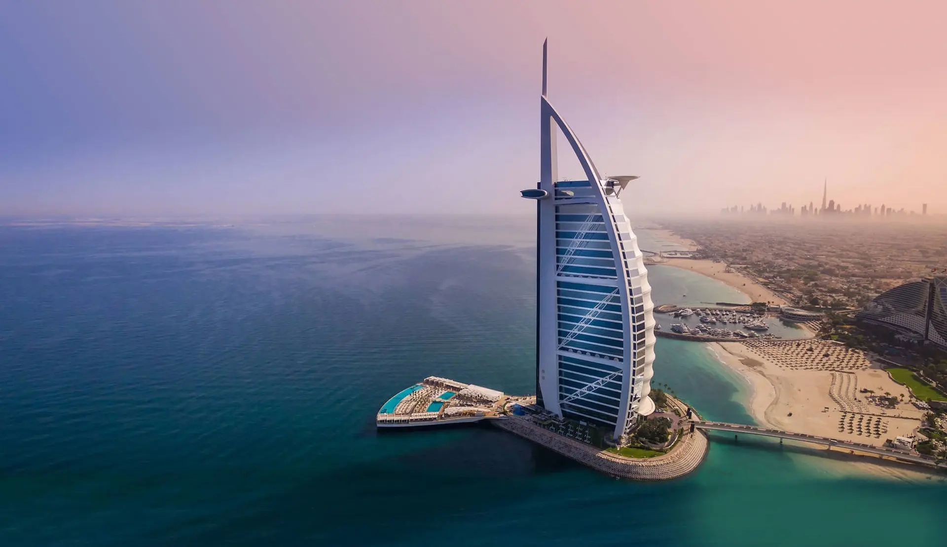 Hotel review Location' - Burj Al Arab Jumeirah - 0