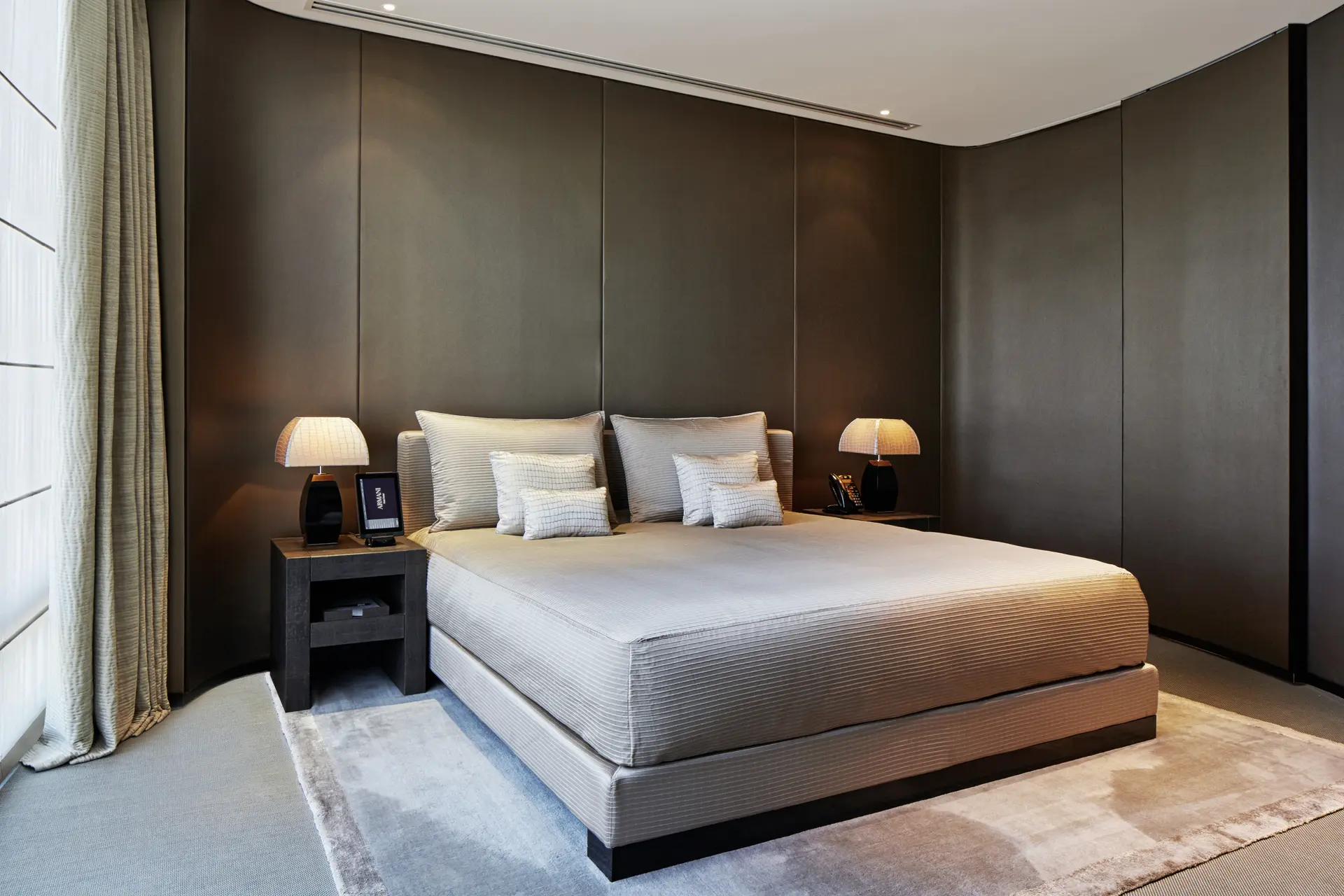 Hotel review Accommodation' - Armani Hotel Dubai - 0