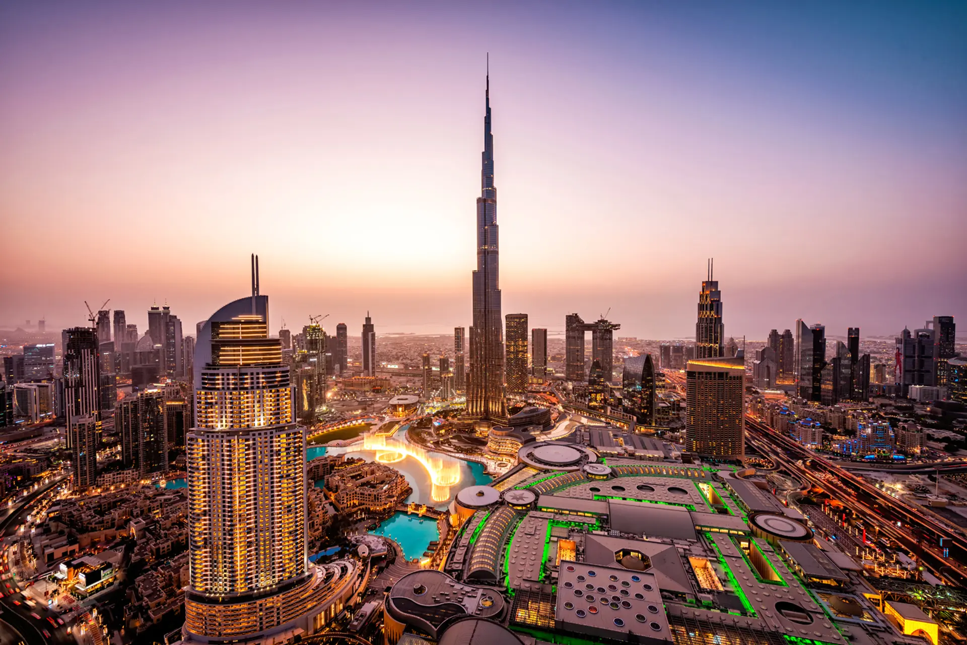 Hotel review Location' - Armani Hotel Dubai - 0