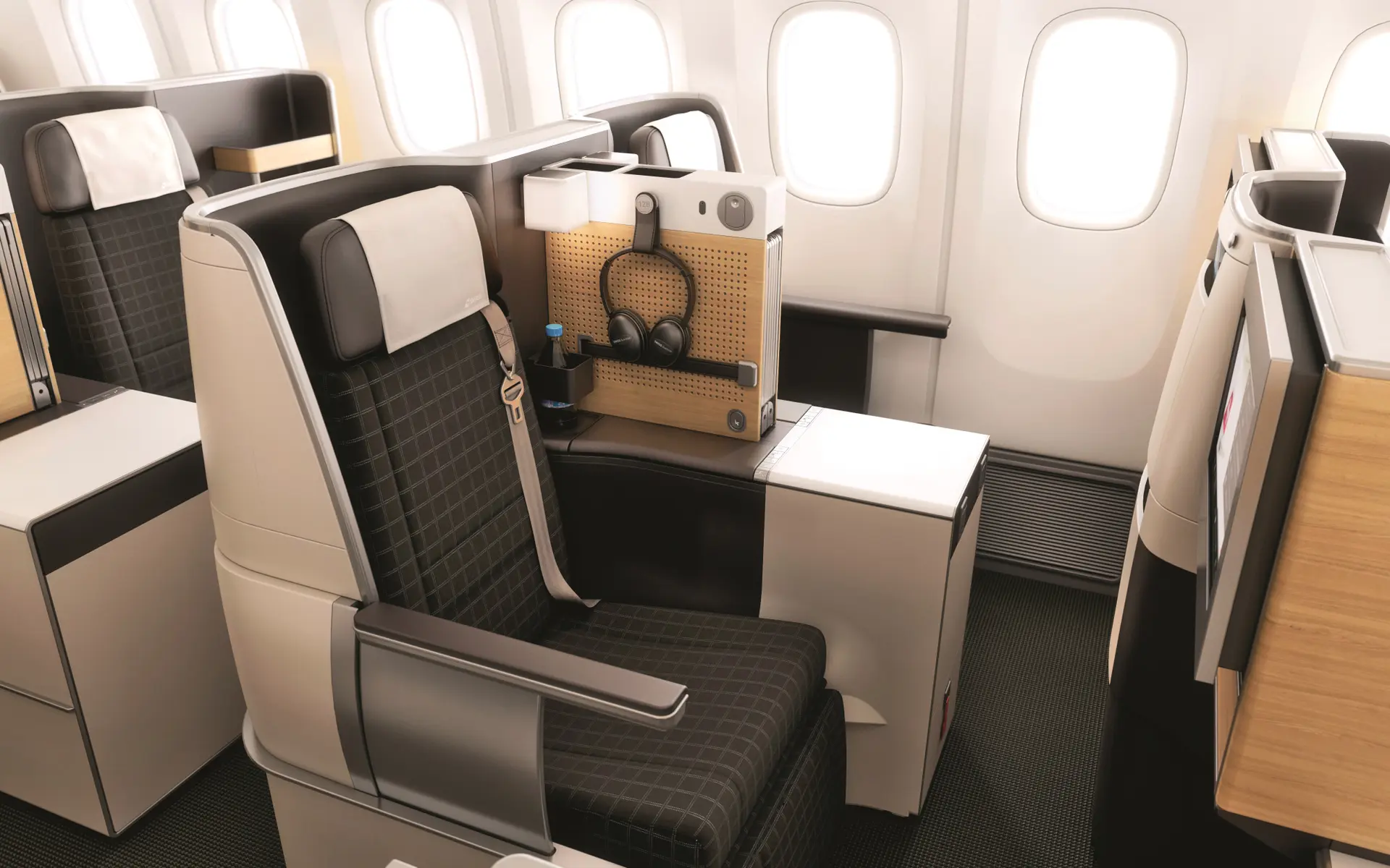 Airline review Cabin & Seat - SWISS - 4