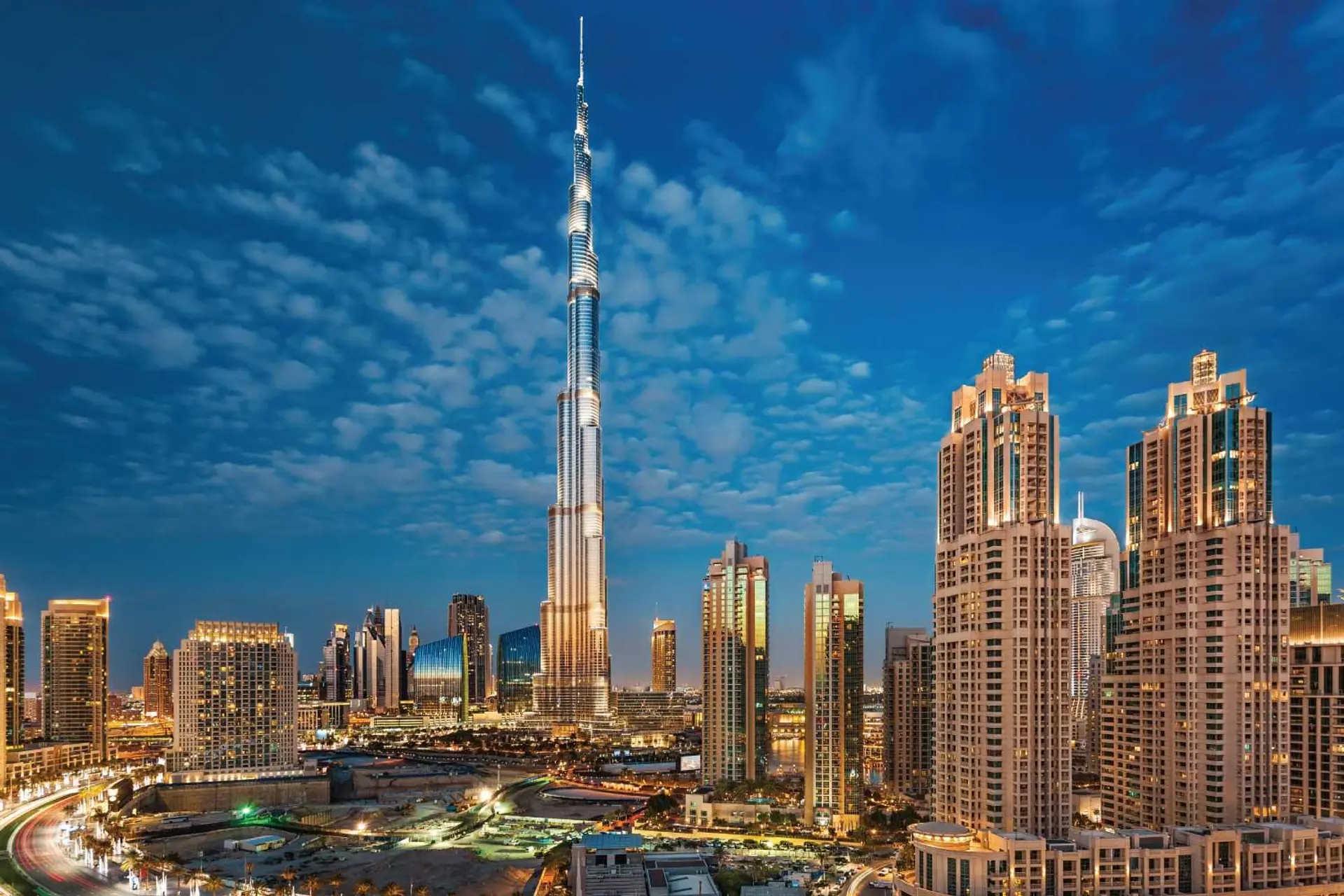 Hotel review Location' - Armani Hotel Dubai - 2