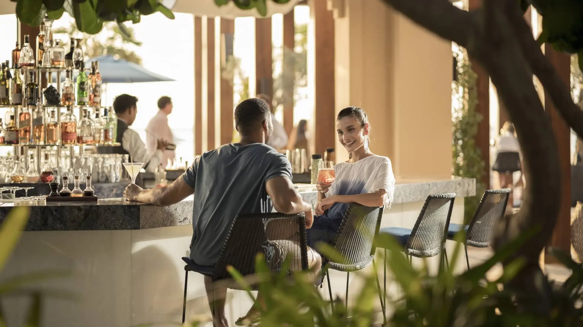 Hotel review Restaurants & Bars' - Four Seasons Resort Dubai at Jumeirah Beach - 5