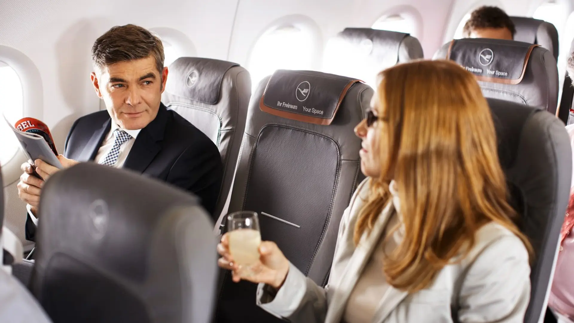 Airline review Short- & Medium-haul - Lufthansa - 4