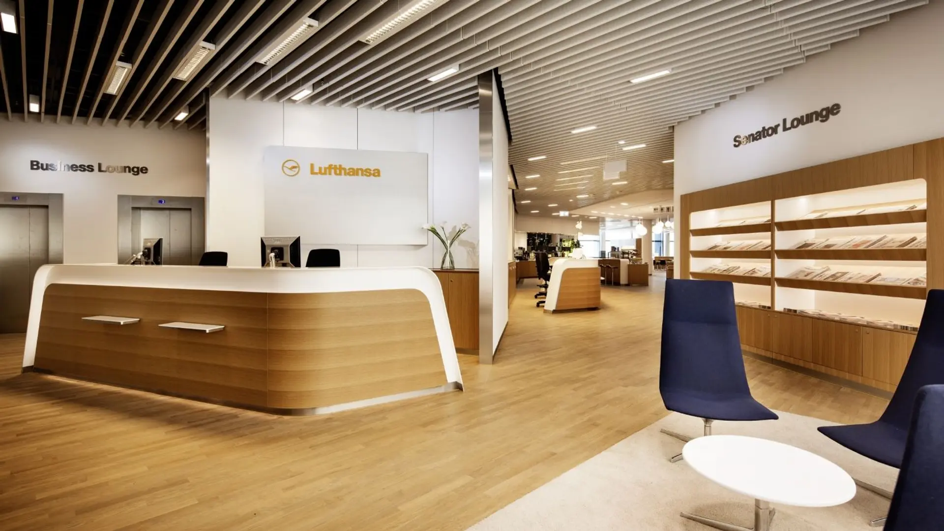 Airline review Airport experience - Lufthansa - 1
