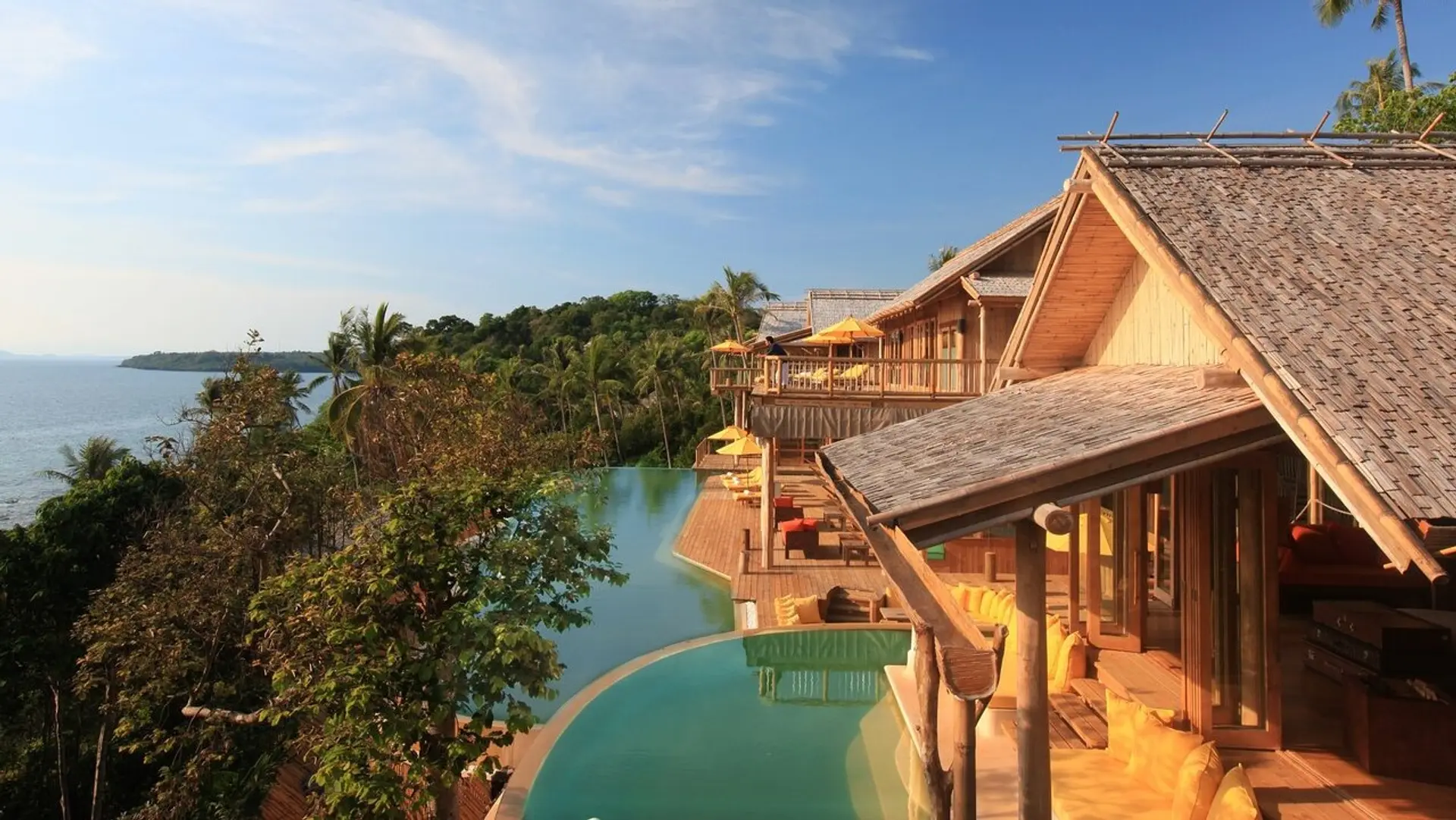 Hotels Toplists - Ten Of The Most Luxurious Eco-Friendly Hotels & Resorts
