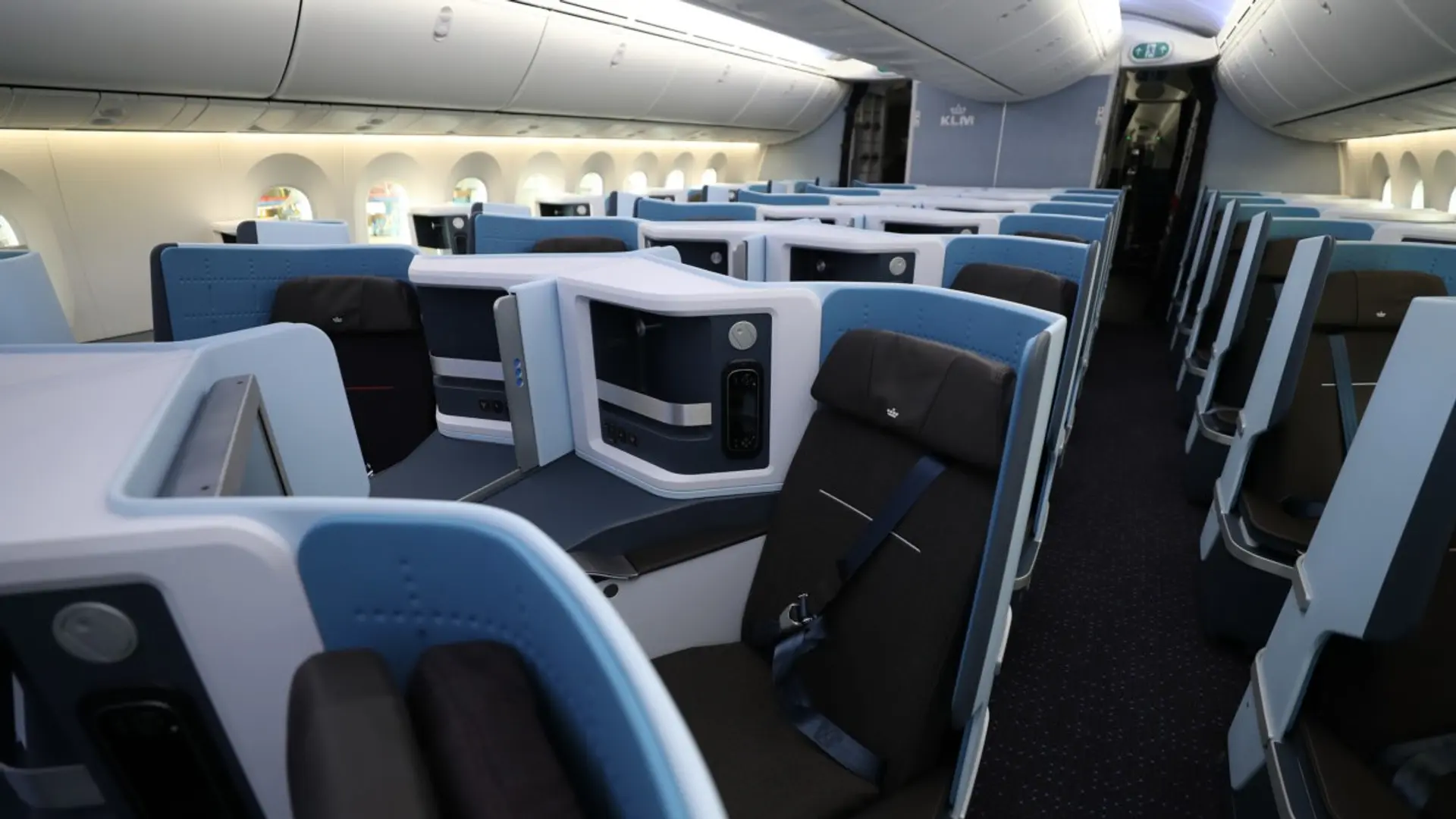 Airline review Cabin & Seat - KLM - 4