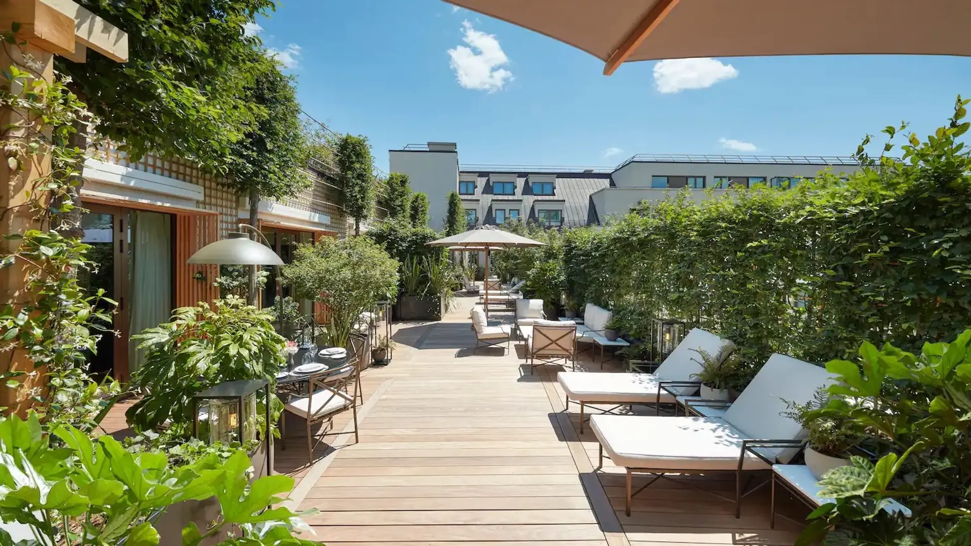 Hotel review What We Love' - Mandarin Oriental, Paris - 0