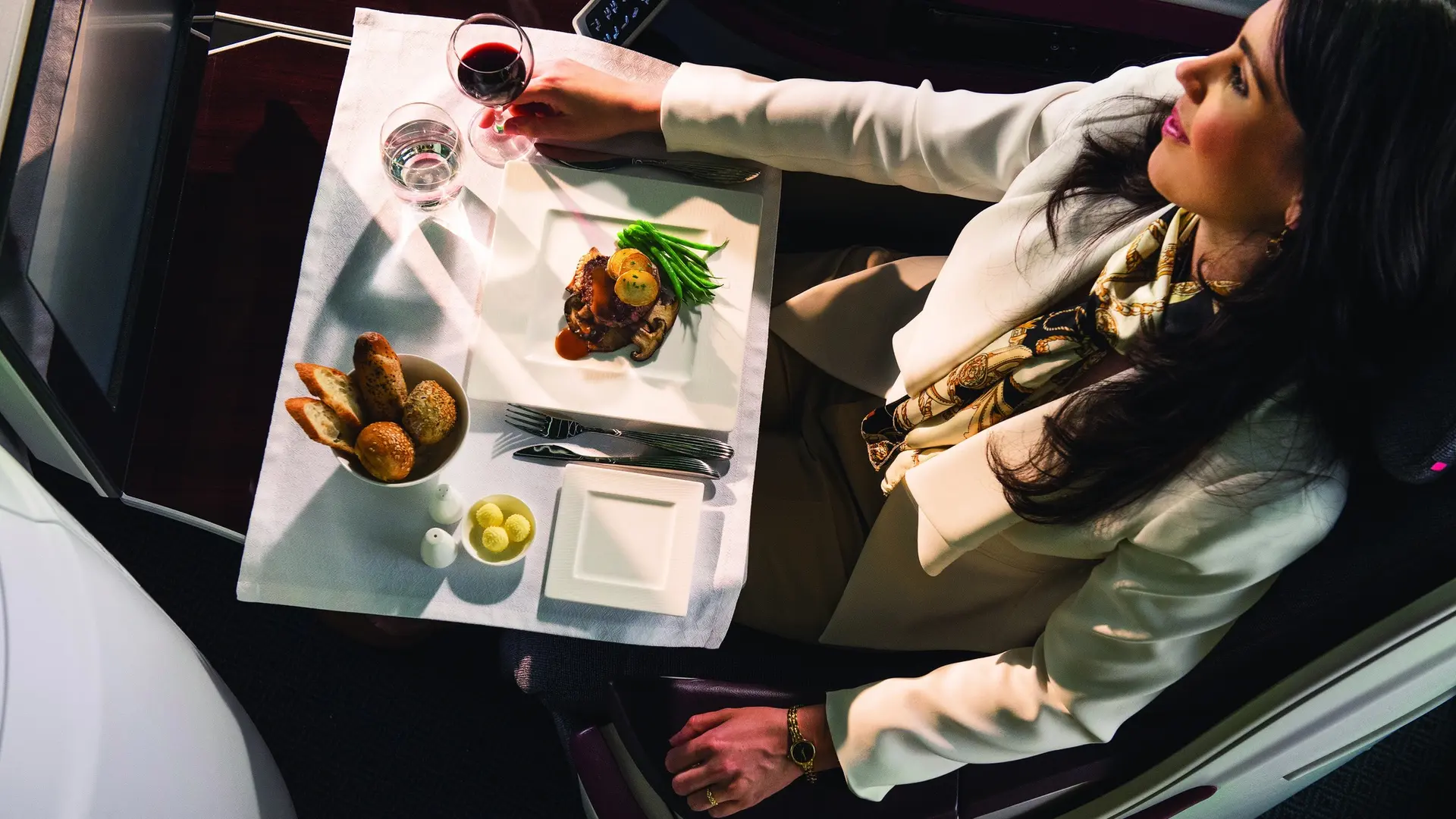 Airline review Cuisine - Qatar Airways - 2