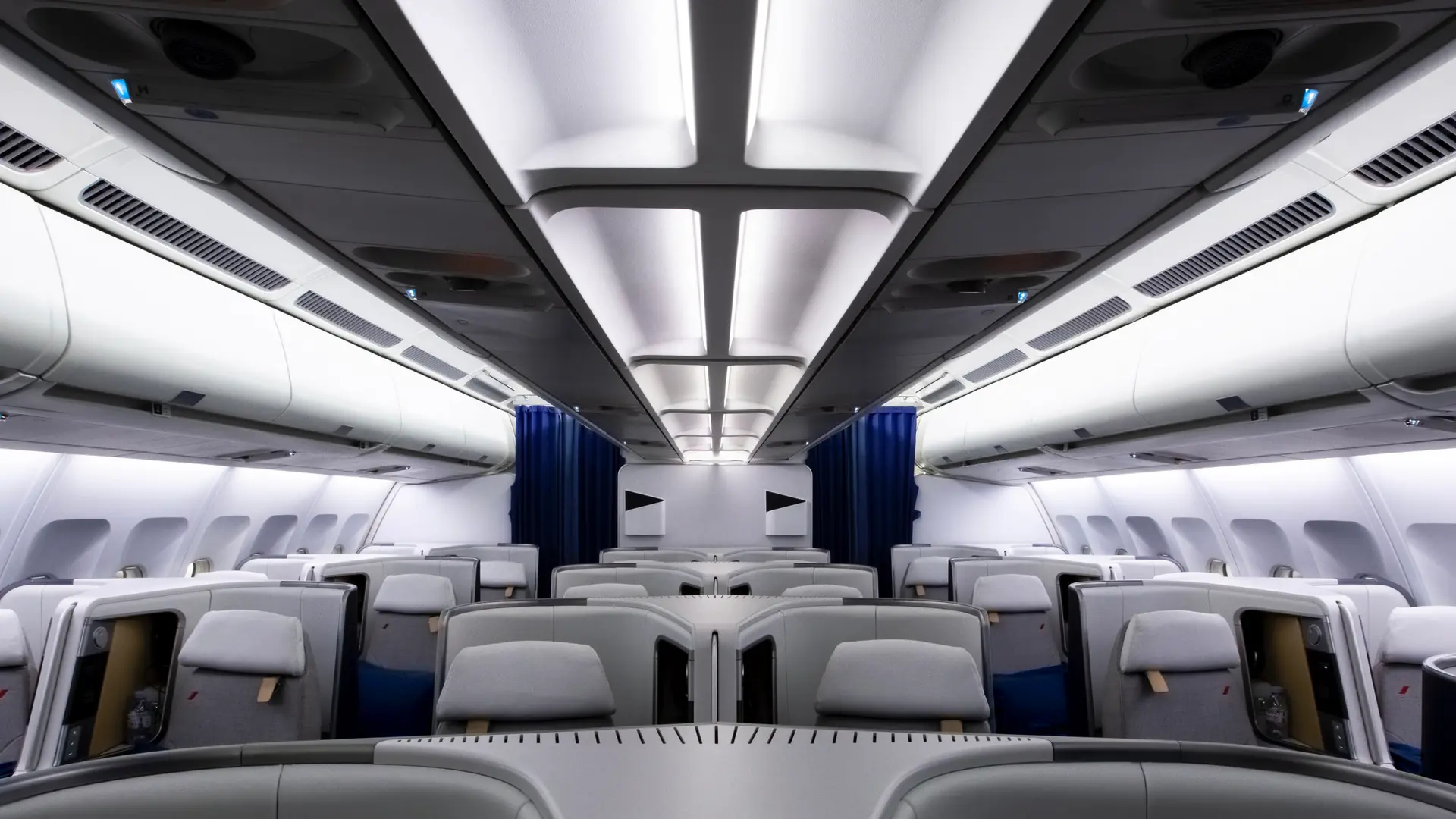 Airline review Cabin & Seat - Air France - 8