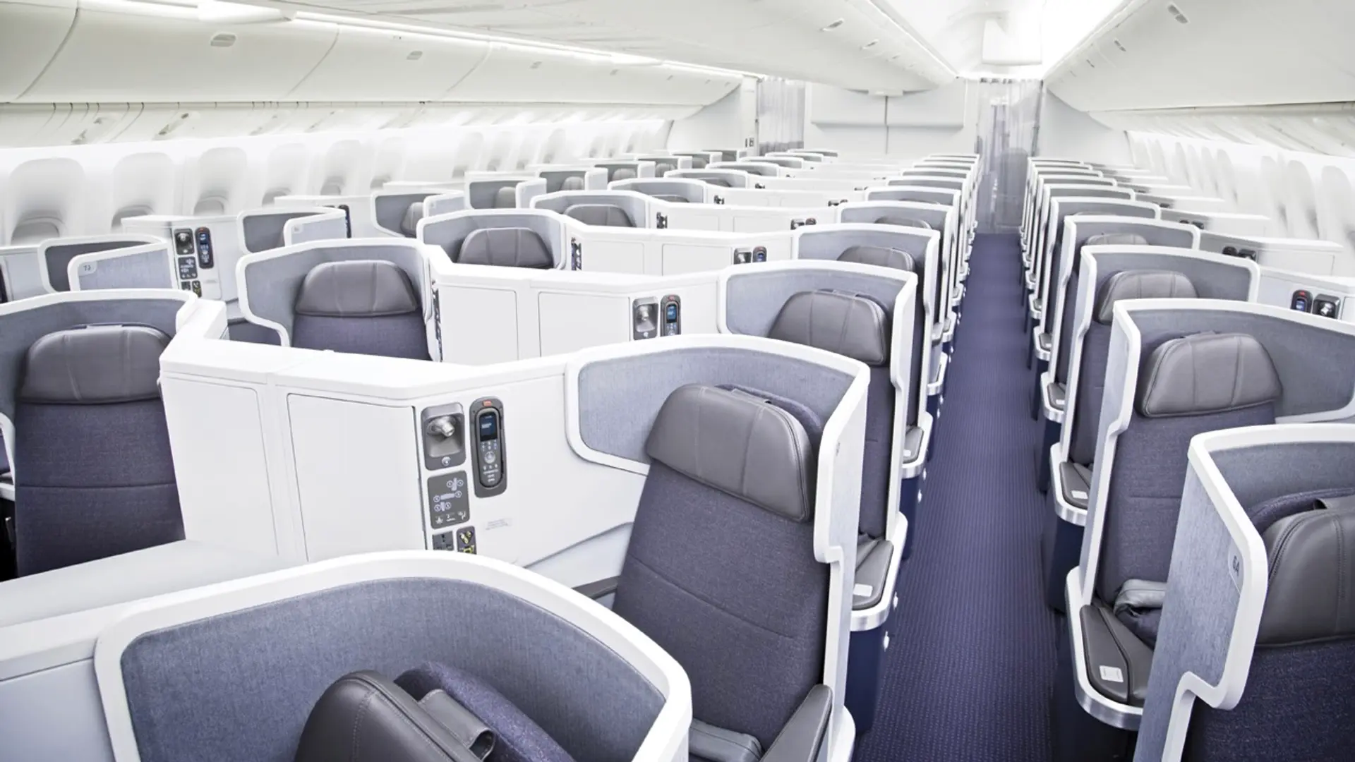 Airline review Cabin & Seat - American Airlines - 1