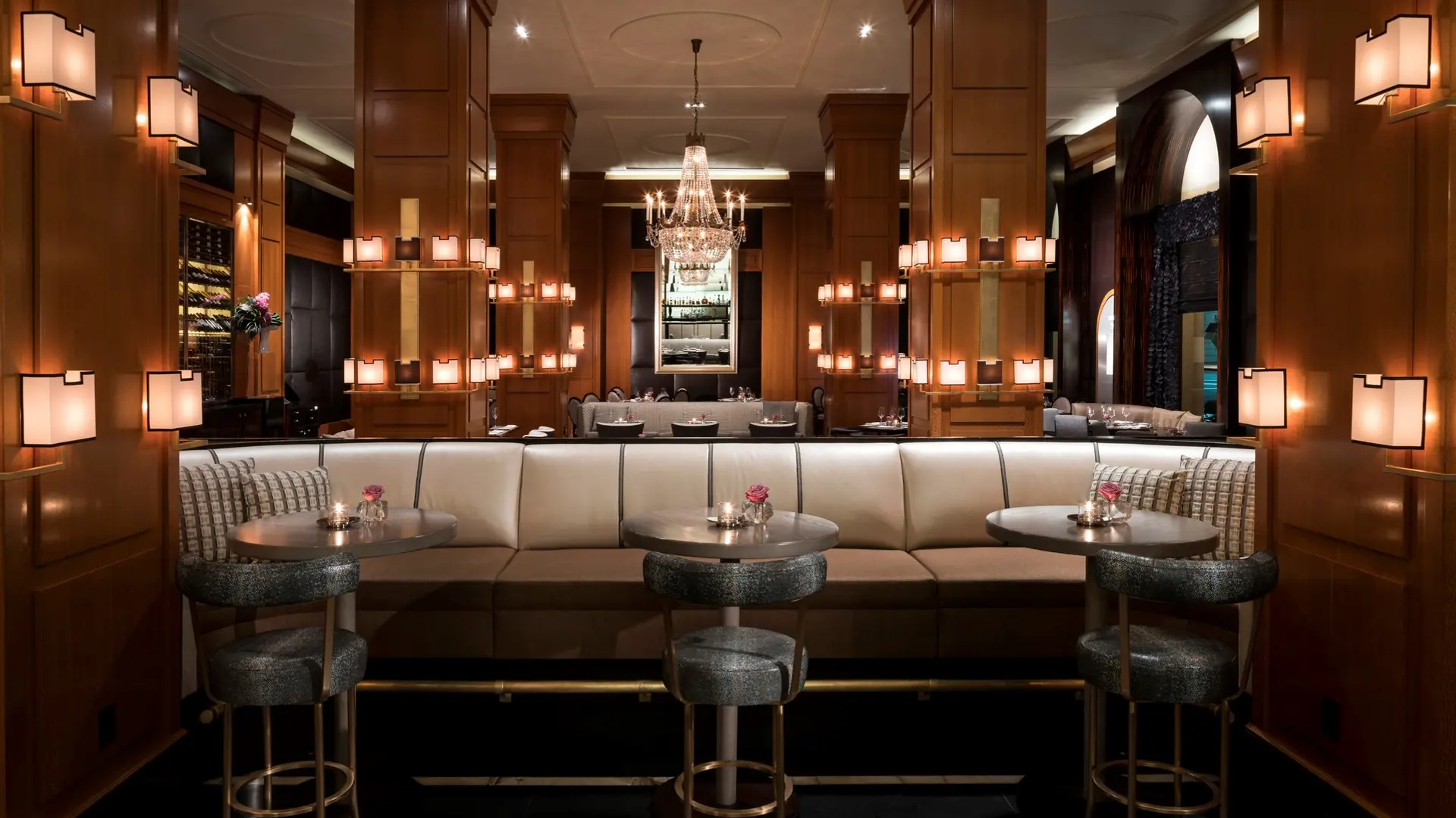 Hotel review Restaurants & Bars' - Beverly Wilshire, A Four Seasons Hotel - 1