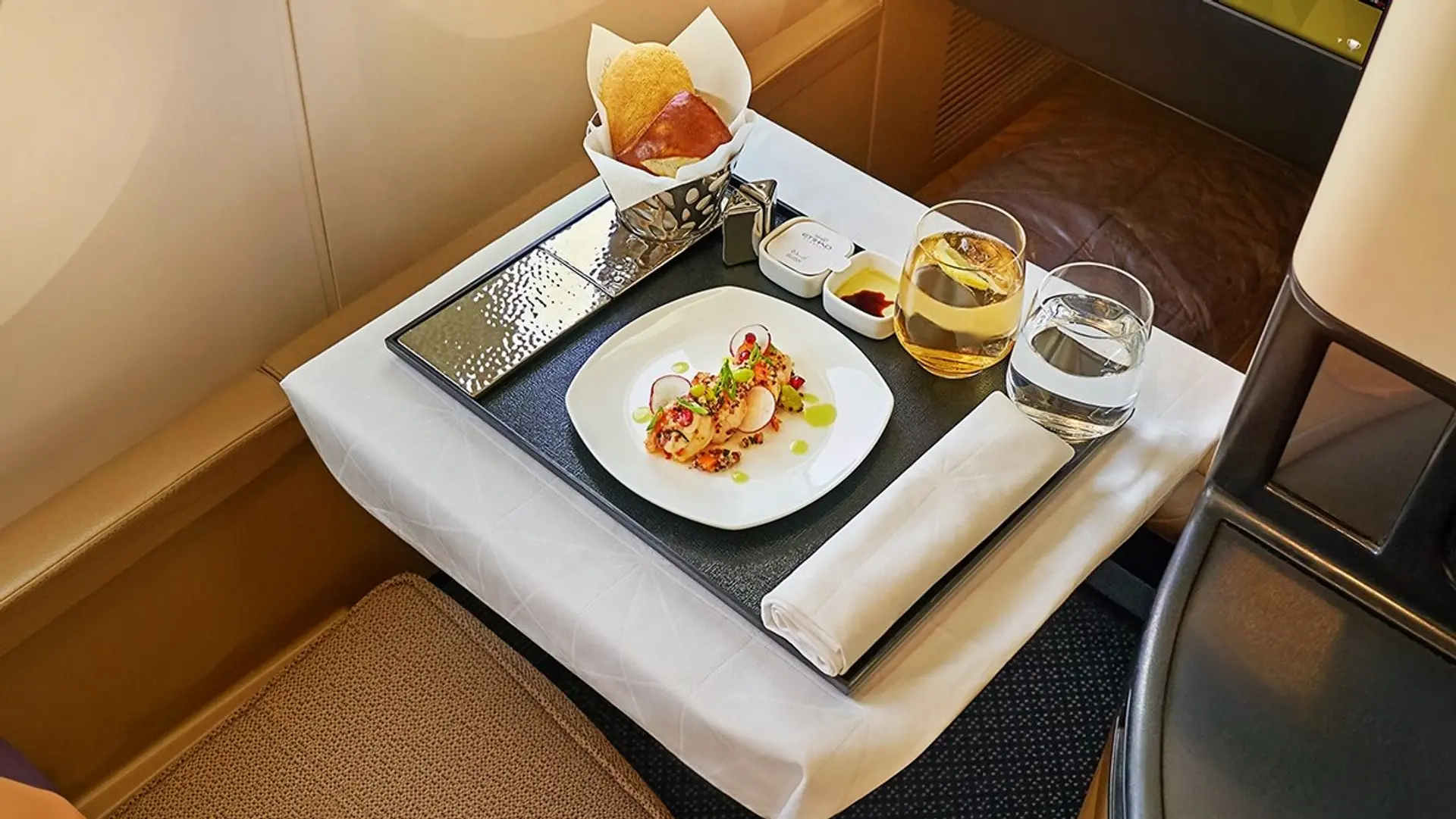 Airline review Cuisine - Etihad Airways - 4
