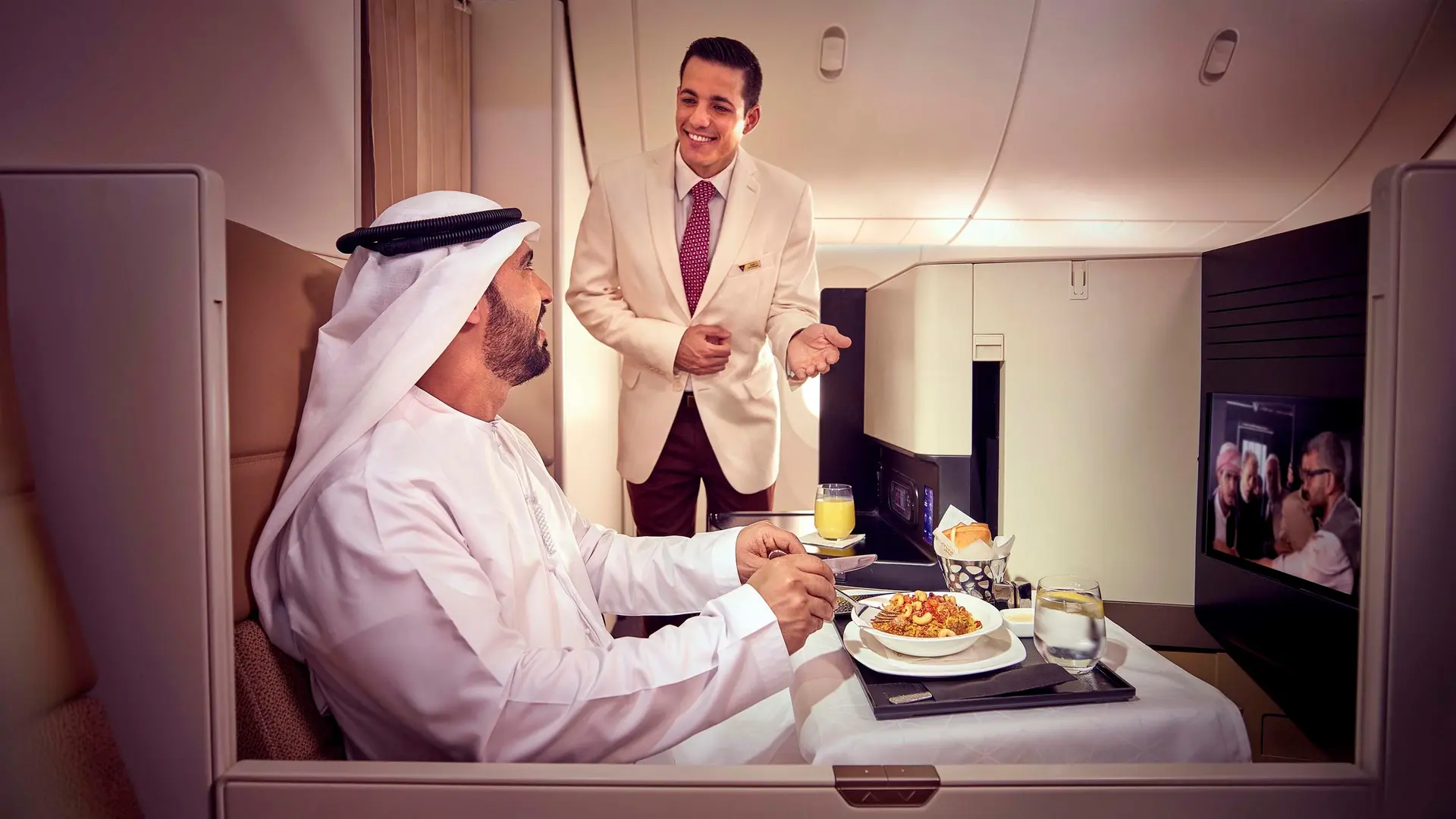 Airline review Cuisine - Etihad Airways - 0
