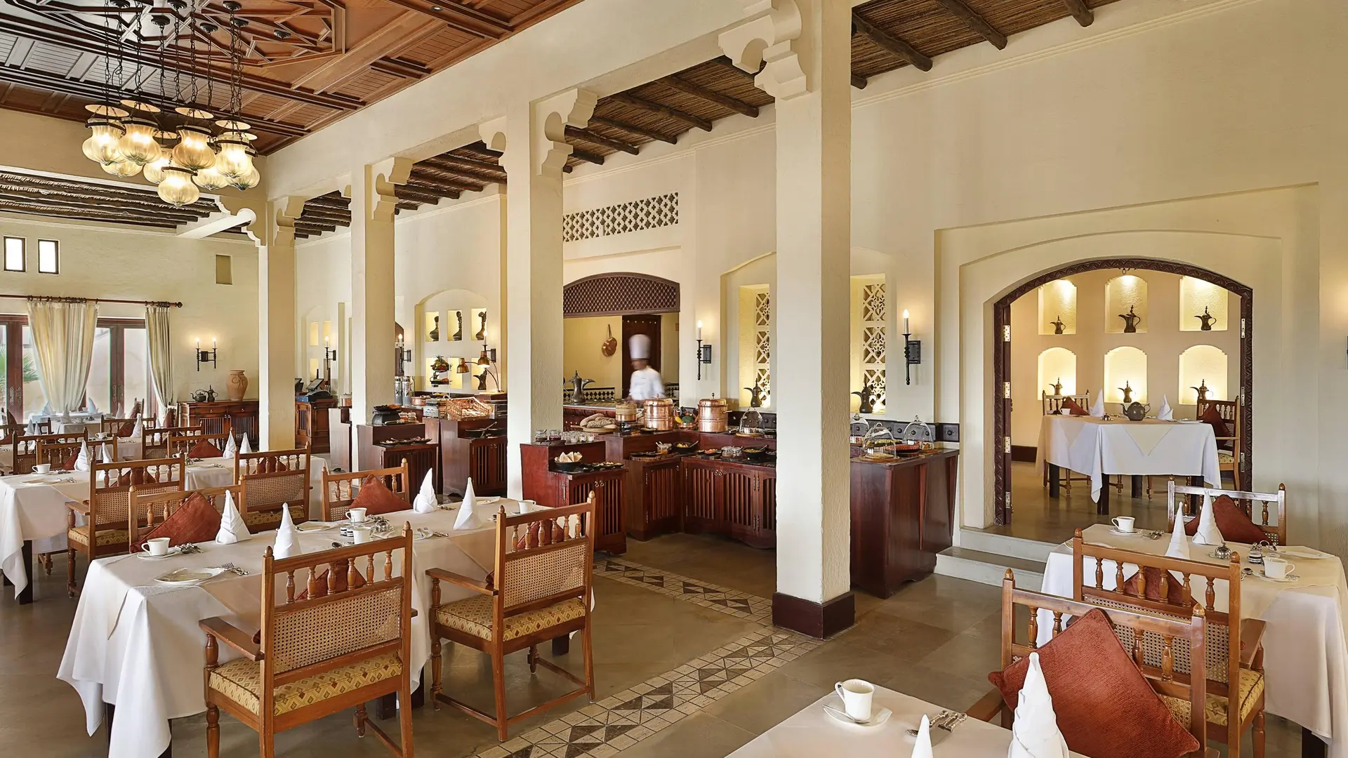 Hotel review Restaurants & Bars' - Al Maha a Luxury Collection Desert Resort & Spa Dubai - 2