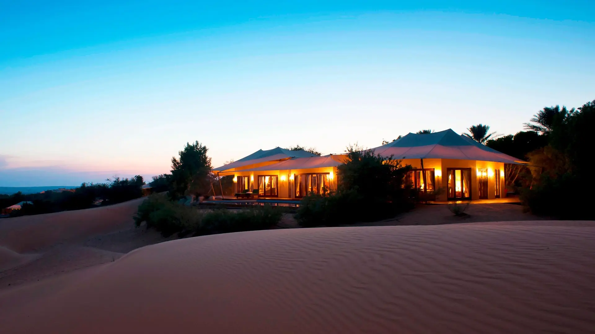 Hotel review Location' - Al Maha a Luxury Collection Desert Resort & Spa Dubai - 2