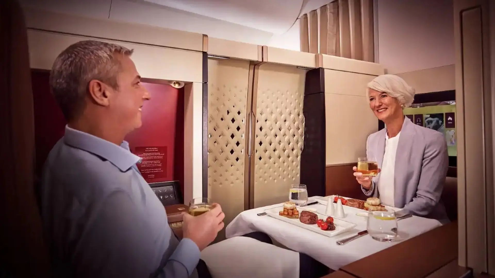 Airline review Cuisine - Etihad Airways - 1