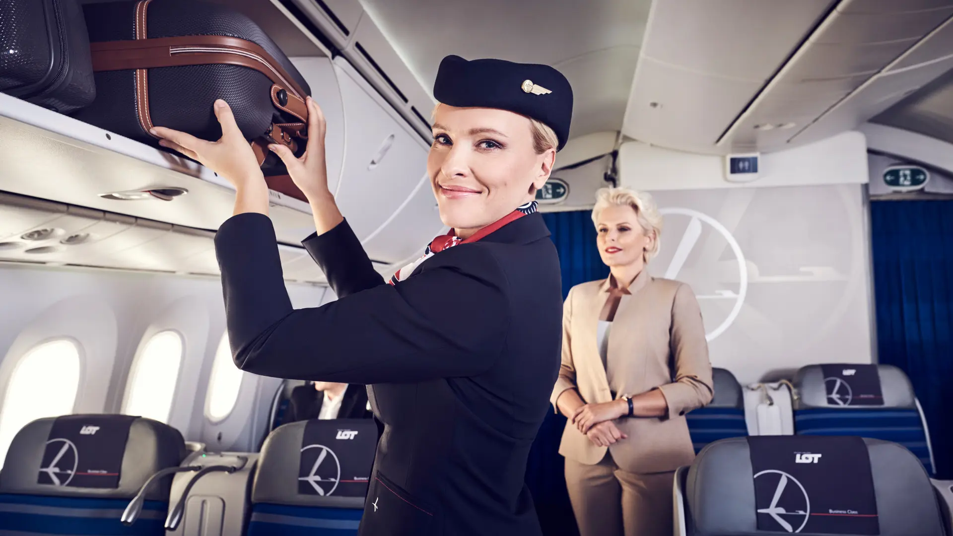 Airline review Service - LOT - Polish Airlines - 1