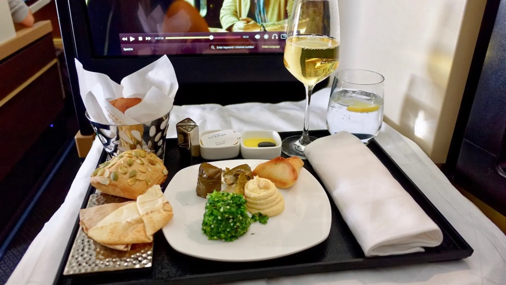 Airline review Cuisine - Etihad Airways - 6