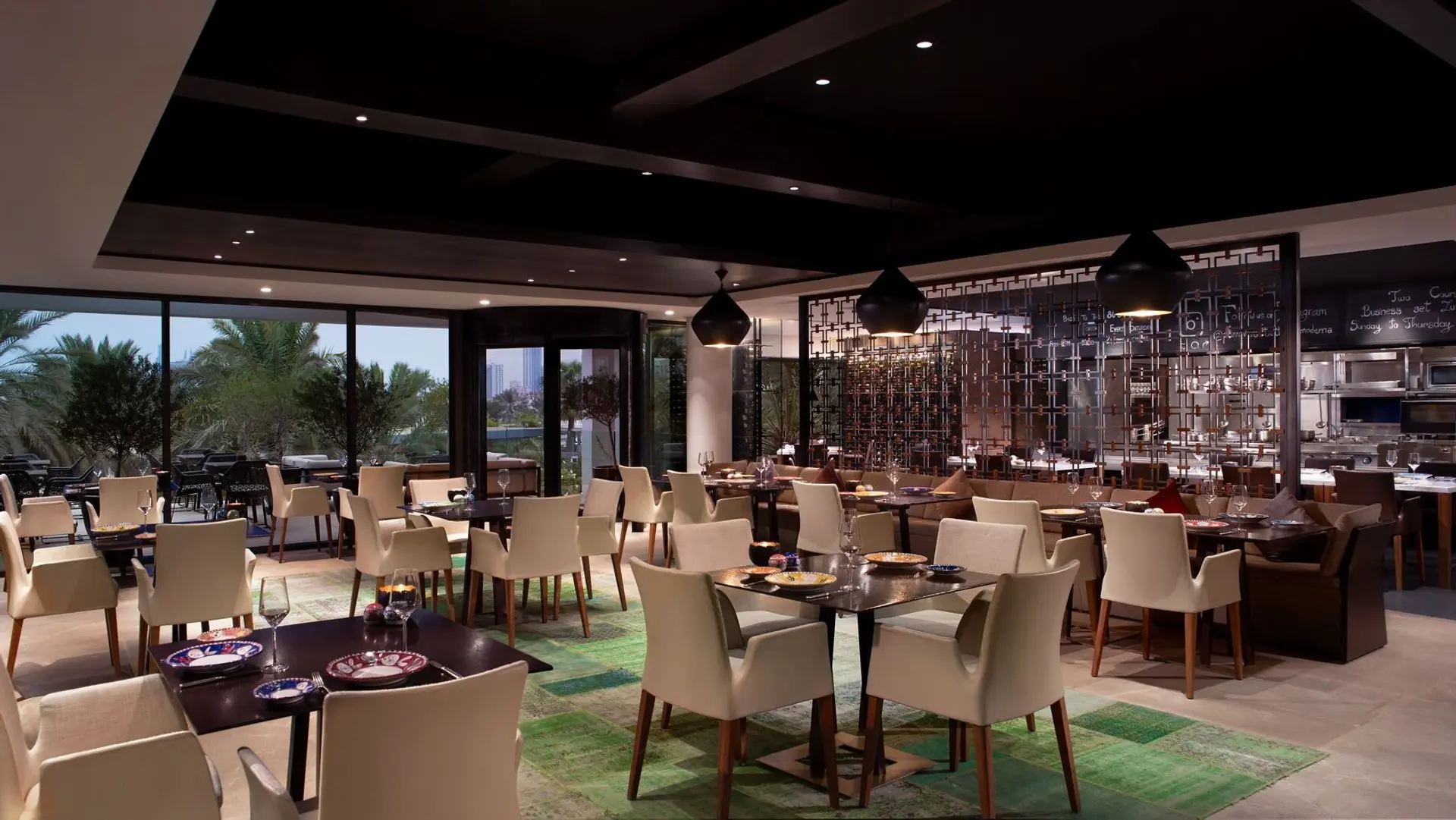 Hotel review Restaurants & Bars' - The Ritz-Carlton, Bahrain - 1