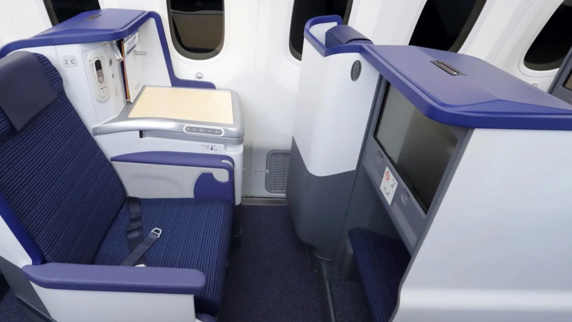 Airline review Cabin & Seat - ANA - 9