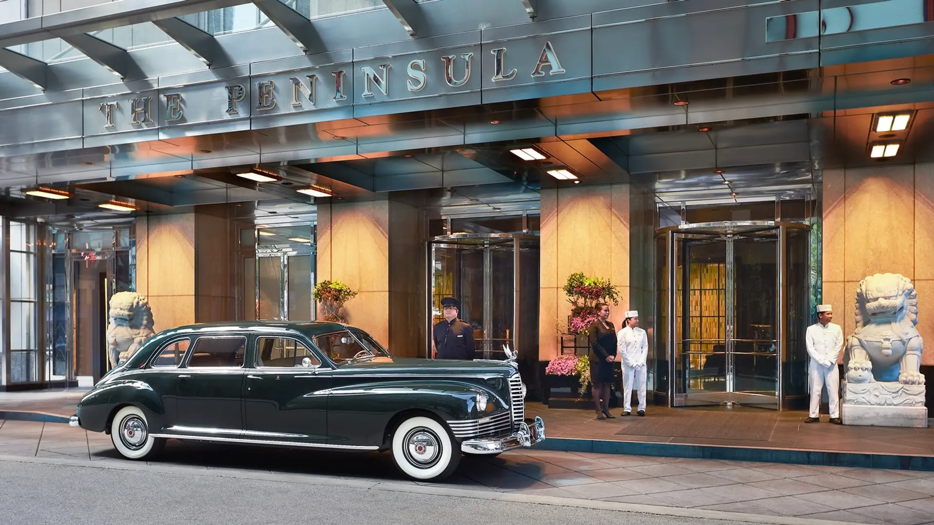 Hotel review Location' - The Peninsula Chicago - 2