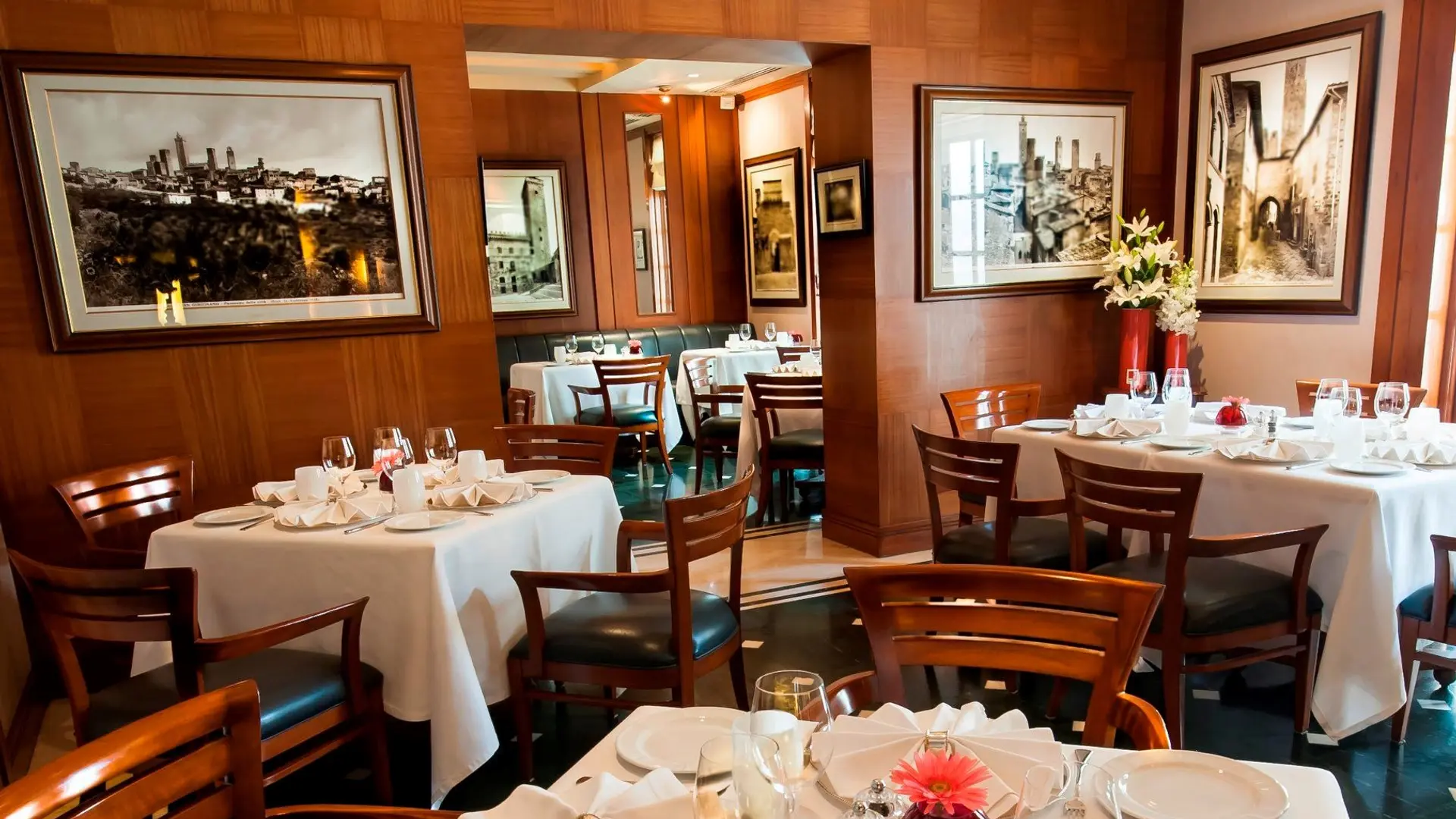 Hotel review Restaurants & Bars' - The Imperial, New Delhi - 4